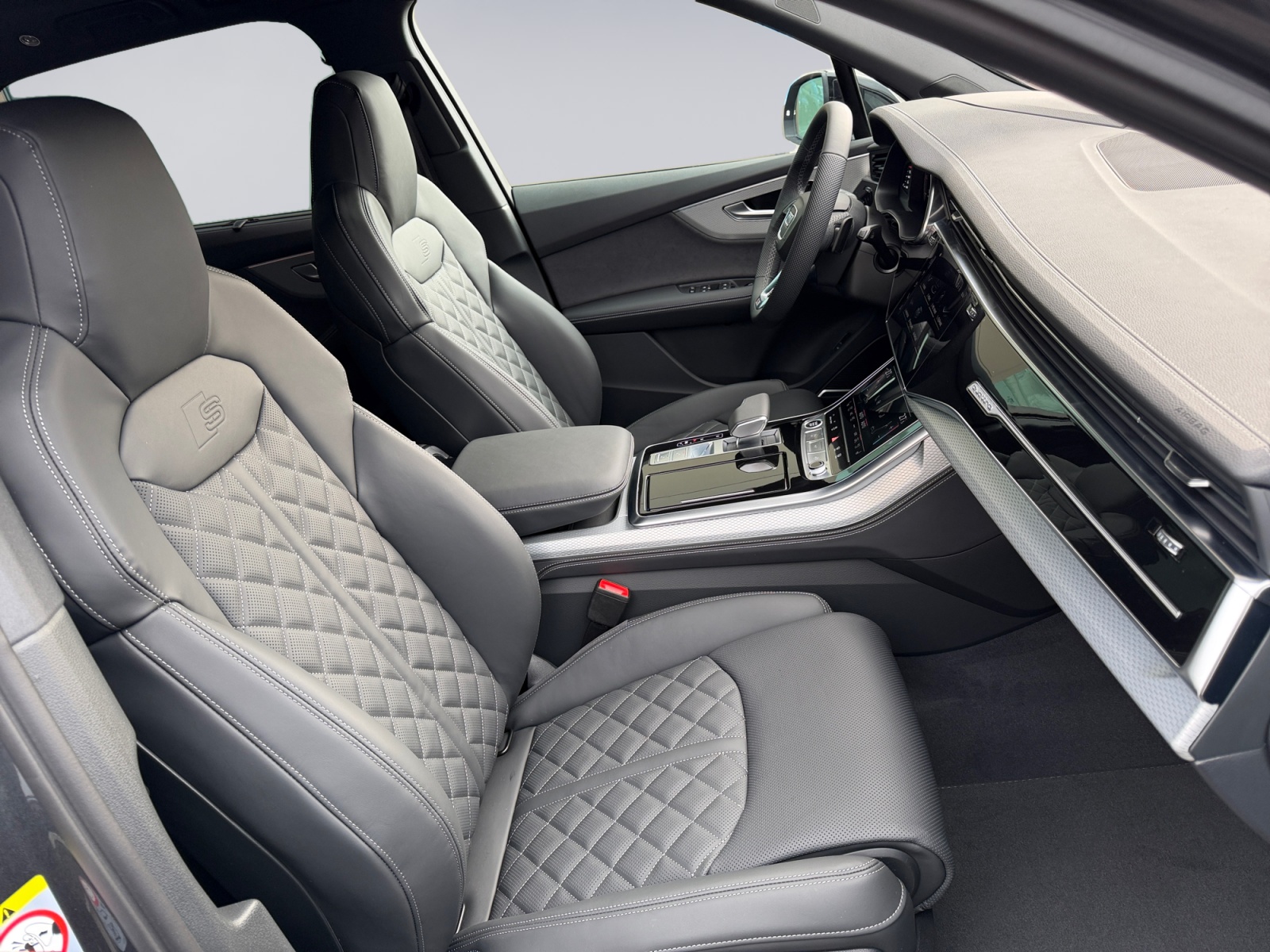 AUDI Q7 SUV TDI quattro 210 kW S Line tiptronic-image-11