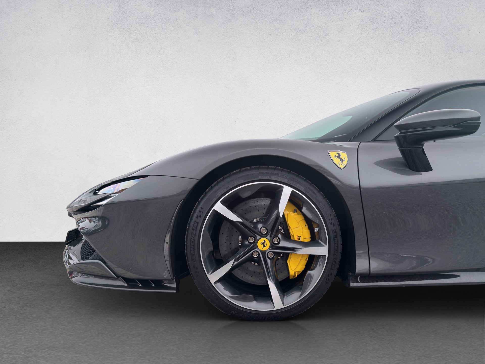 FERRARI SF90 Stradale-image-5