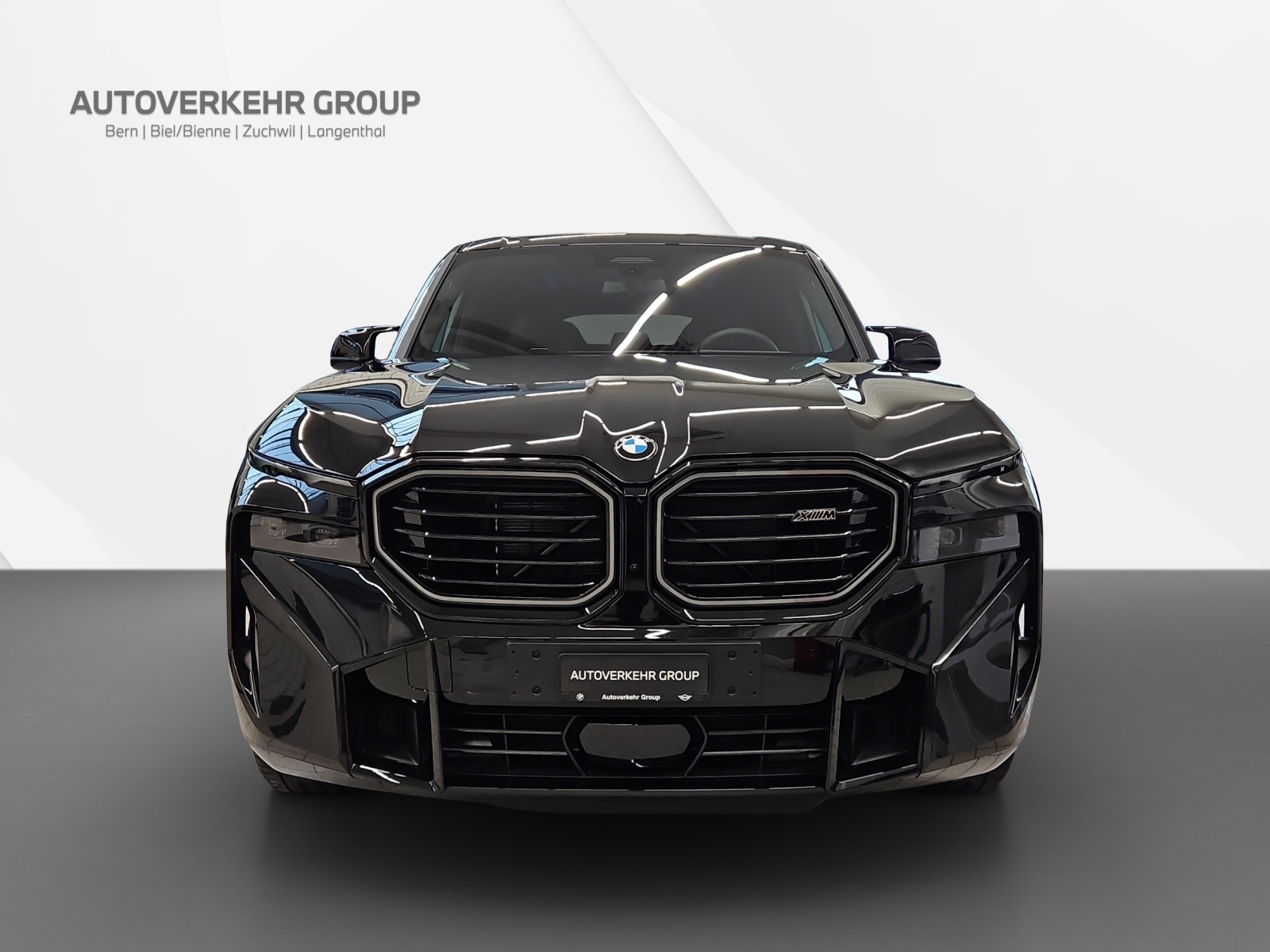 BMW XM xDrive 50e-image-1