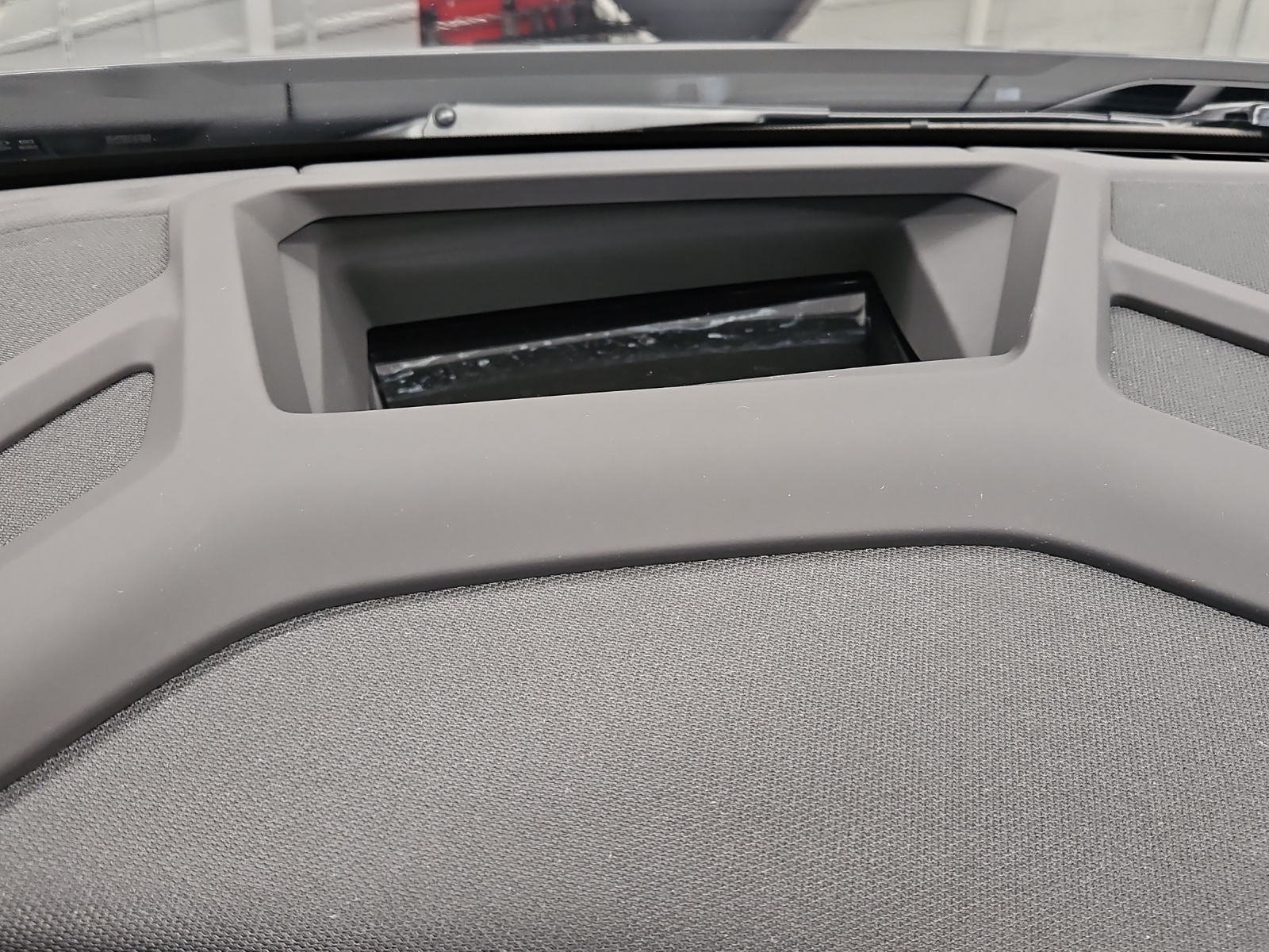 BMW XM xDrive 50e-image-18