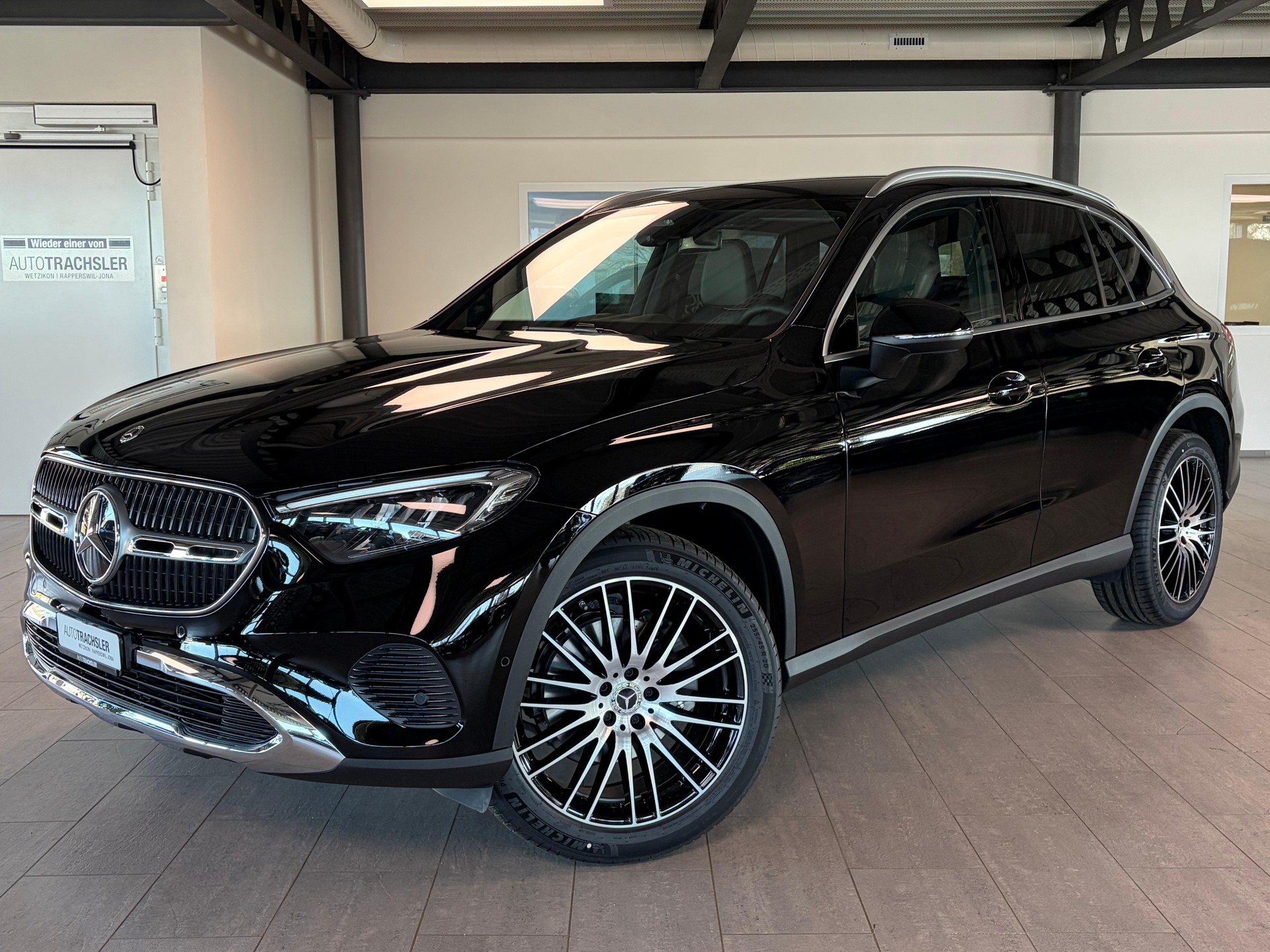 MERCEDES-BENZ GLC 200 d Avantgarde 4matic-image-0