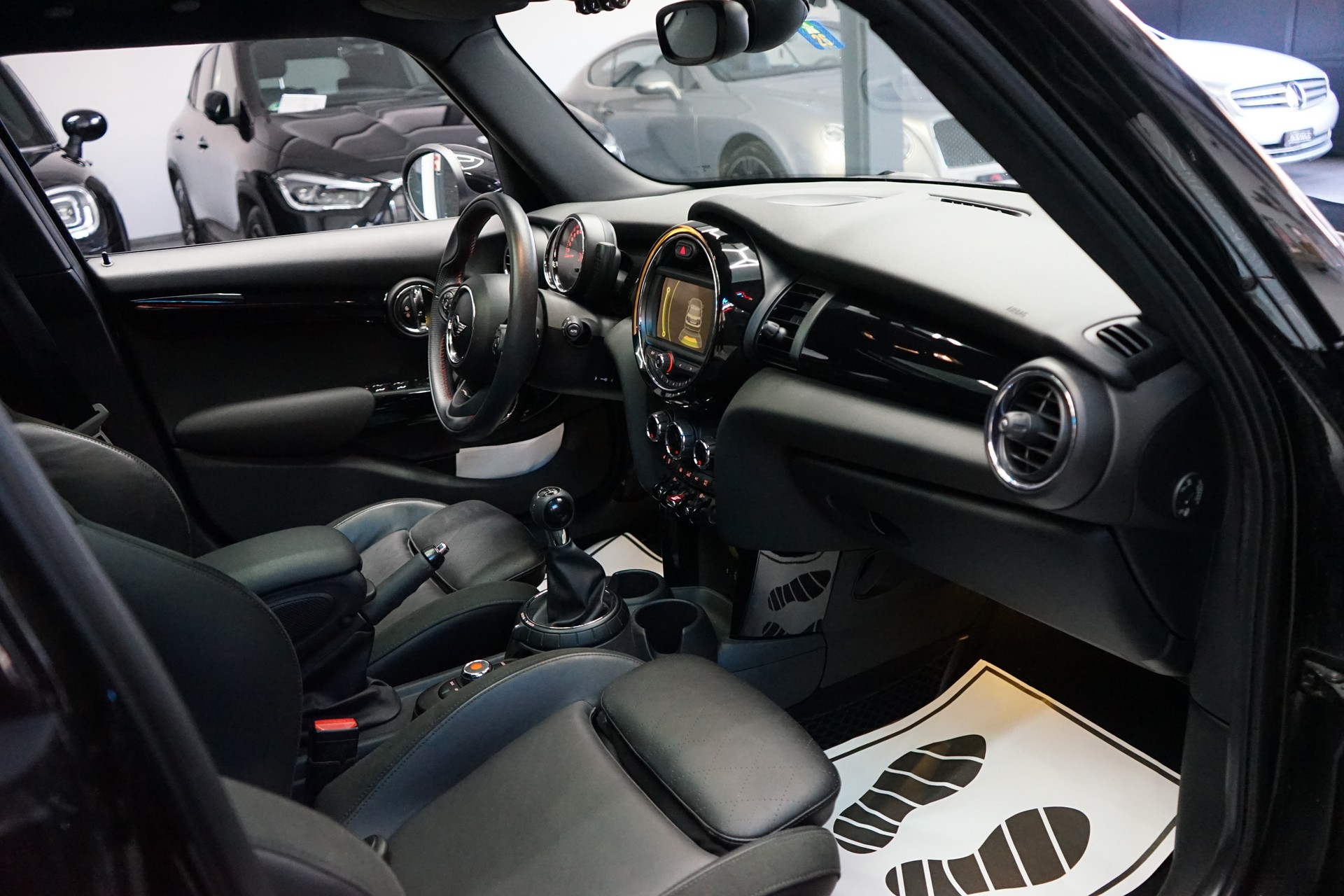 MINI Cooper S-image-4