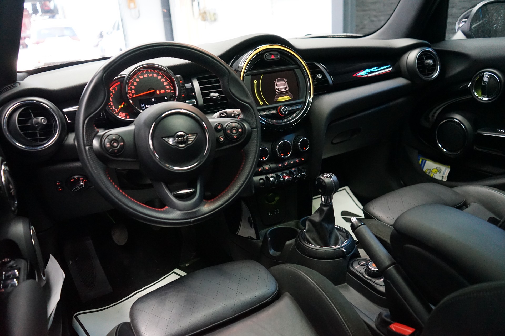 MINI Cooper S-image-5