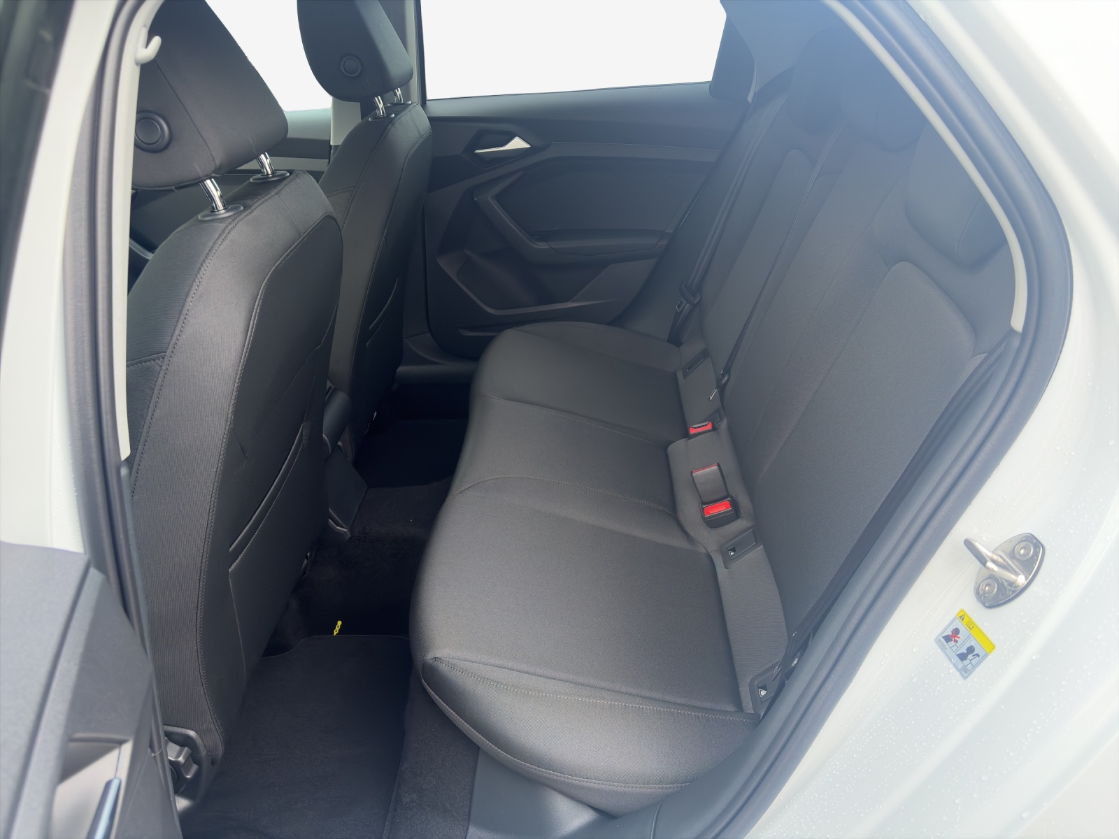 AUDI A1 Sportback 30 TFSI Attraction S-tronic-image-11