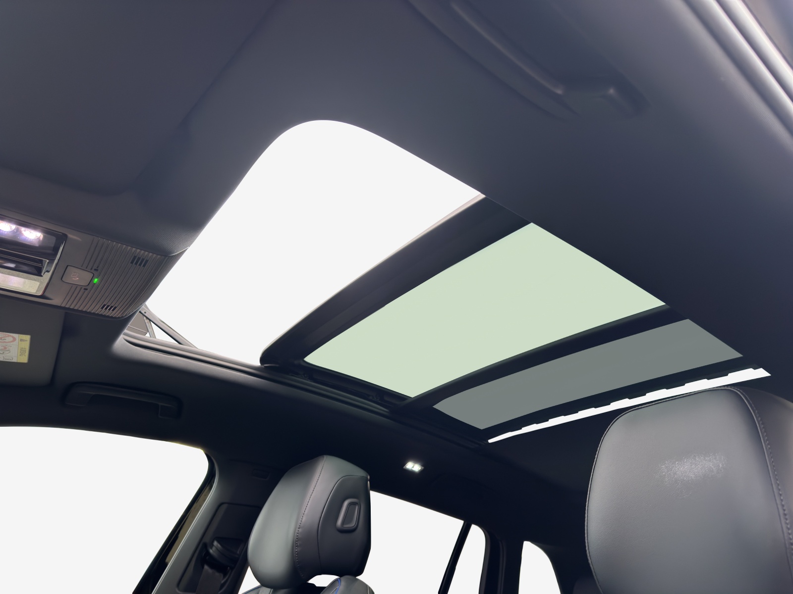 VW Tiguan R-line 1.5TSI 272PS DSG-image-14