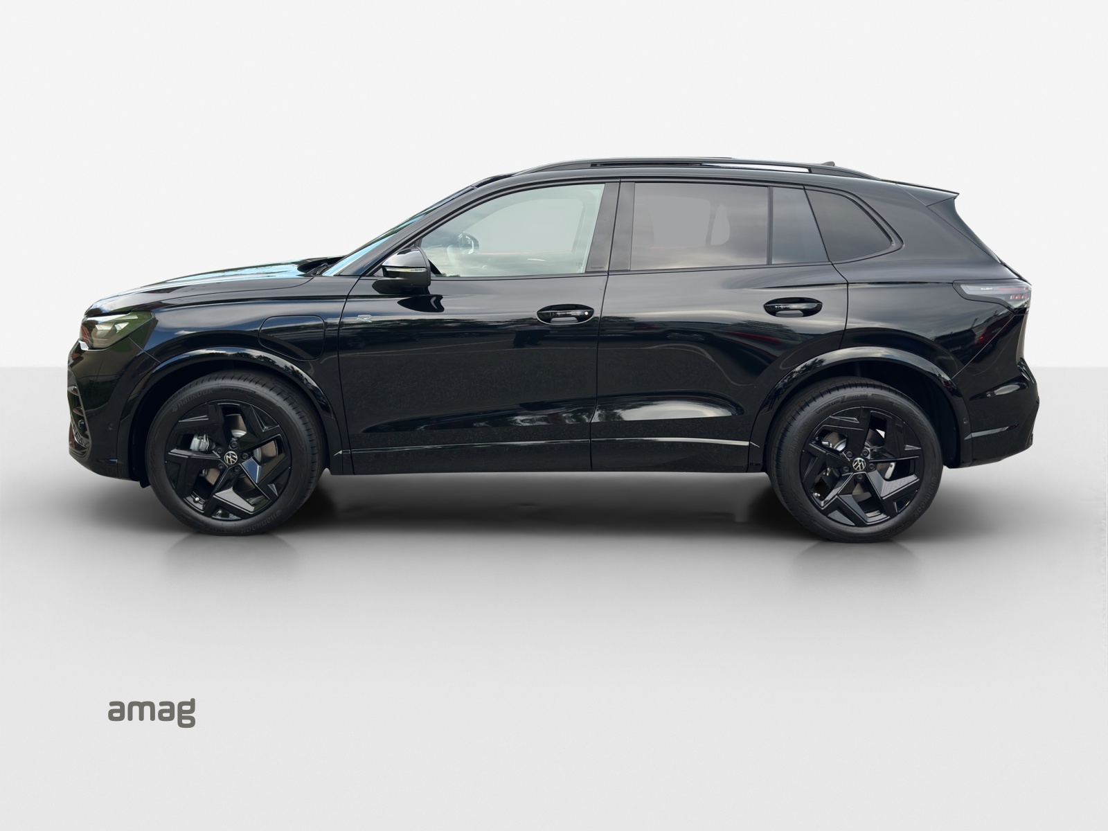 VW Tiguan R-line 1.5TSI 272PS DSG-image-1