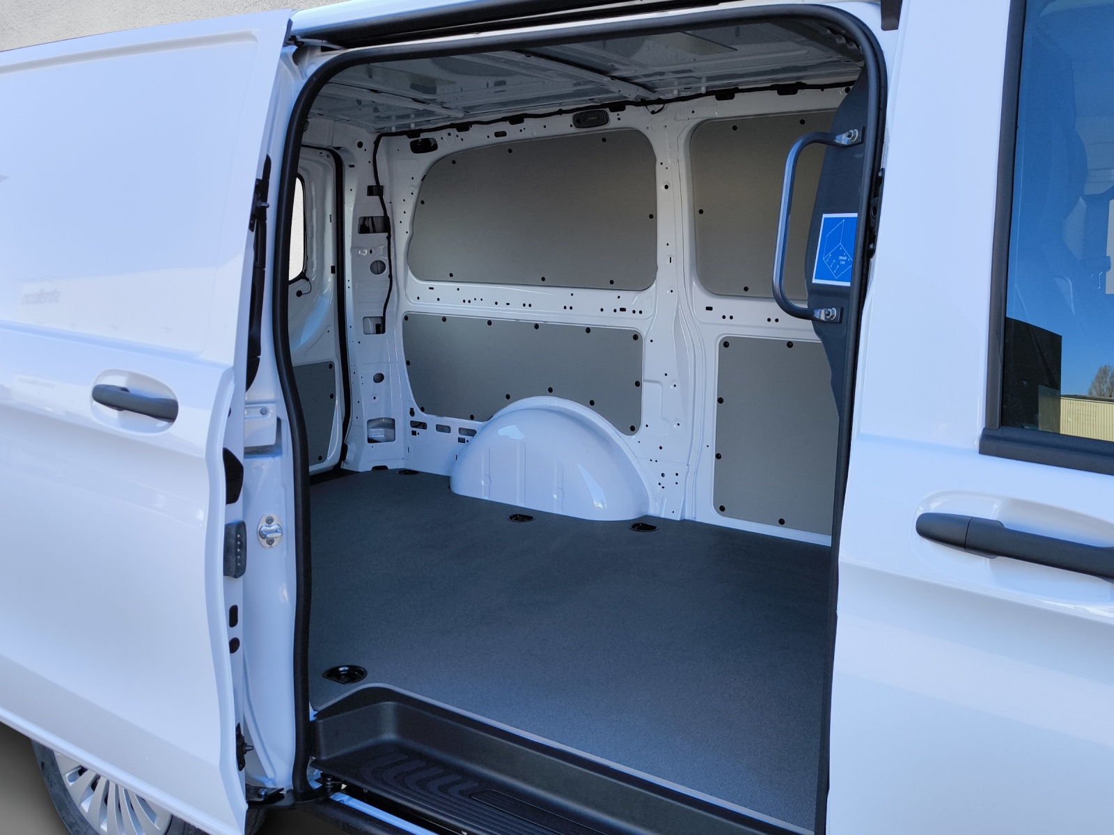 MERCEDES-BENZ Vito 114 Kaw. L CDI Pro Worker-image-13