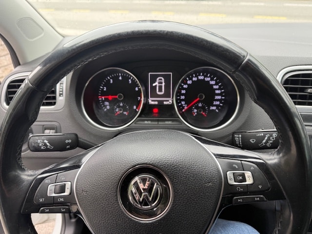 VW Polo 1.0 TSI BMT Allstar-image-5