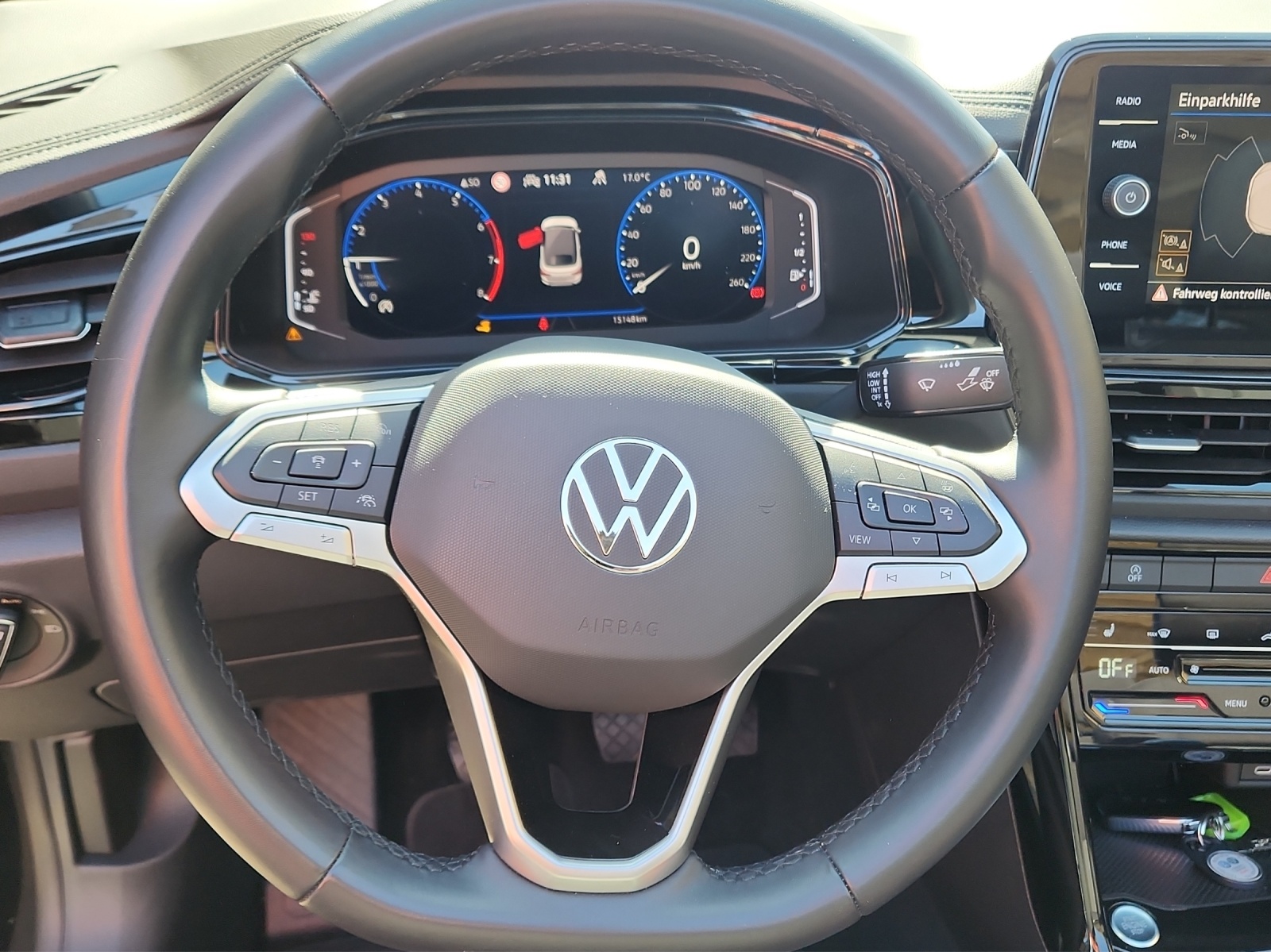 VW T-Roc Cabriolet 1.0 TSI Style-image-8