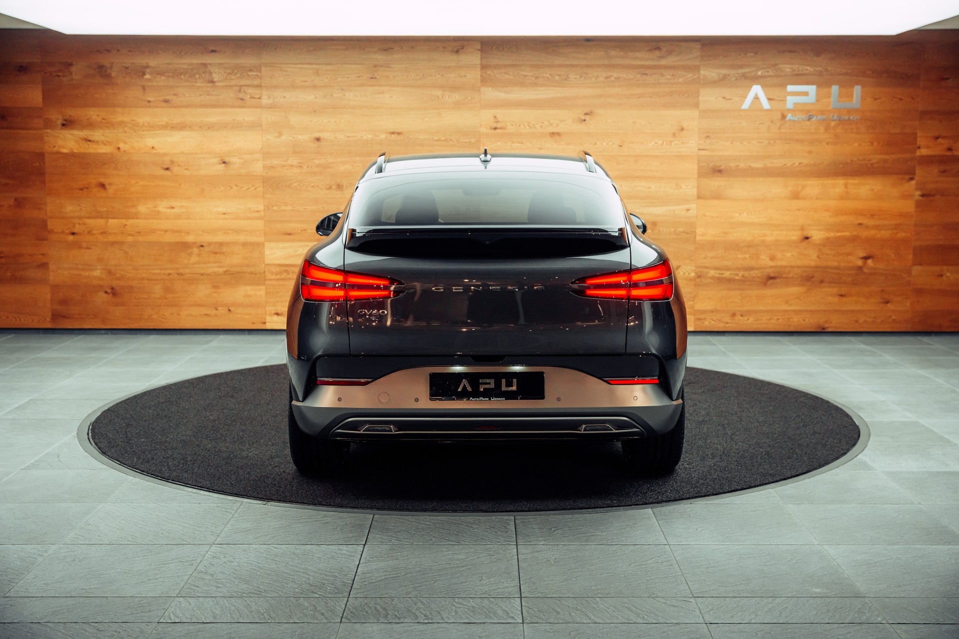 GENESIS GV60 77.4 kWh Sport Plus AWD-image-22