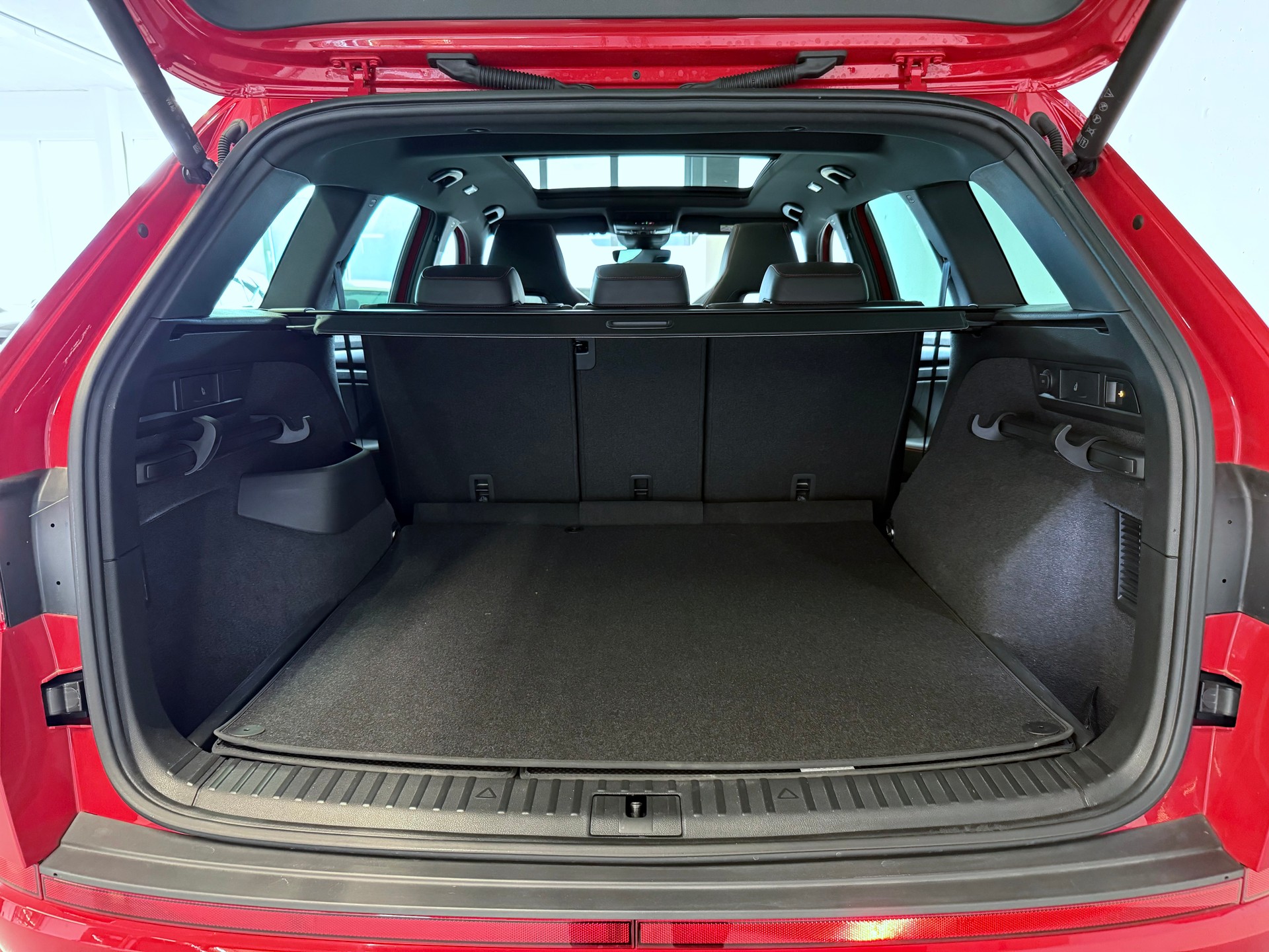 SKODA Kodiaq 2.0 TSI 4x4 RS | 245 PS | CH-Fzg-image-4