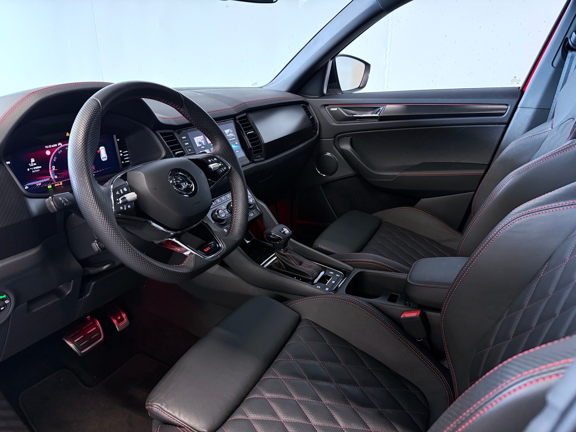 SKODA Kodiaq 2.0 TSI 4x4 RS | 245 PS | CH-Fzg-image-9