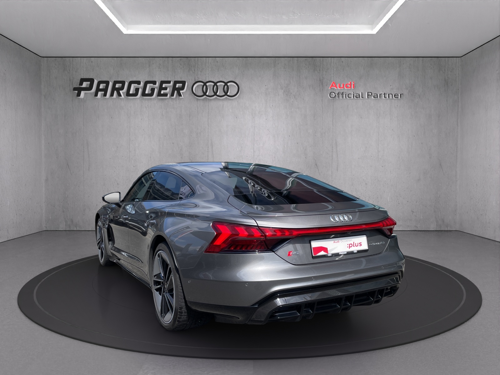 AUDI RS e-tron GT quattro-image-4