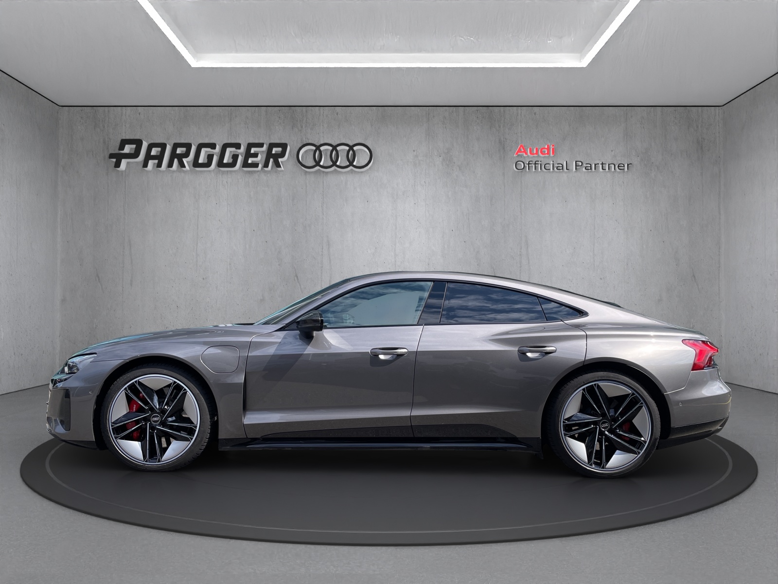 AUDI RS e-tron GT quattro-image-2