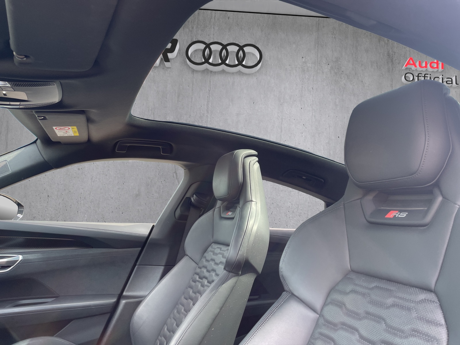 AUDI RS e-tron GT quattro-image-16