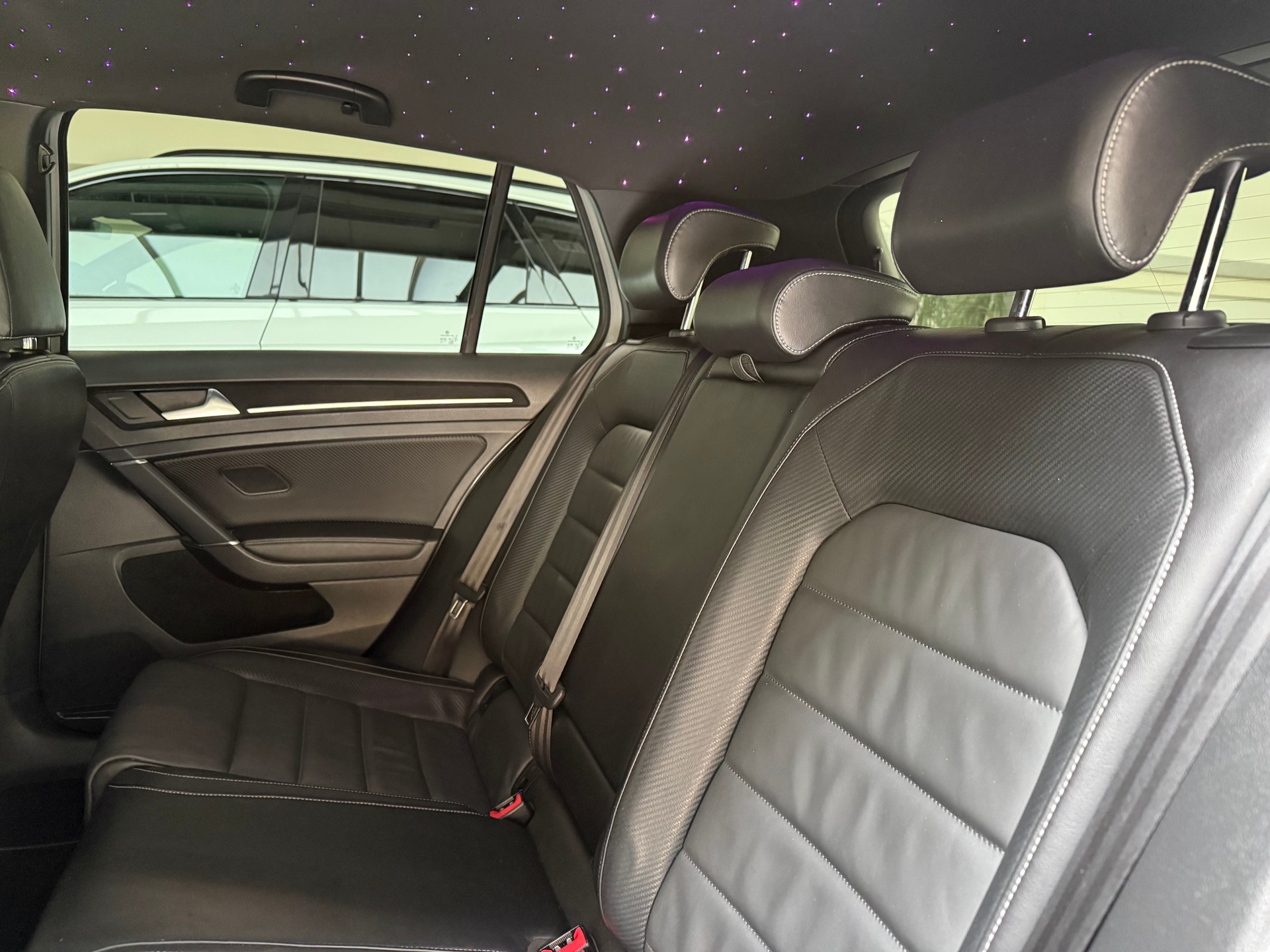 VW Golf 2.0 TSI R 4Motion DSG * CH * voll ausgestattet * WP Stage 1 370 PS * Remus * ohne OPF * Maxton * KW *-image-11