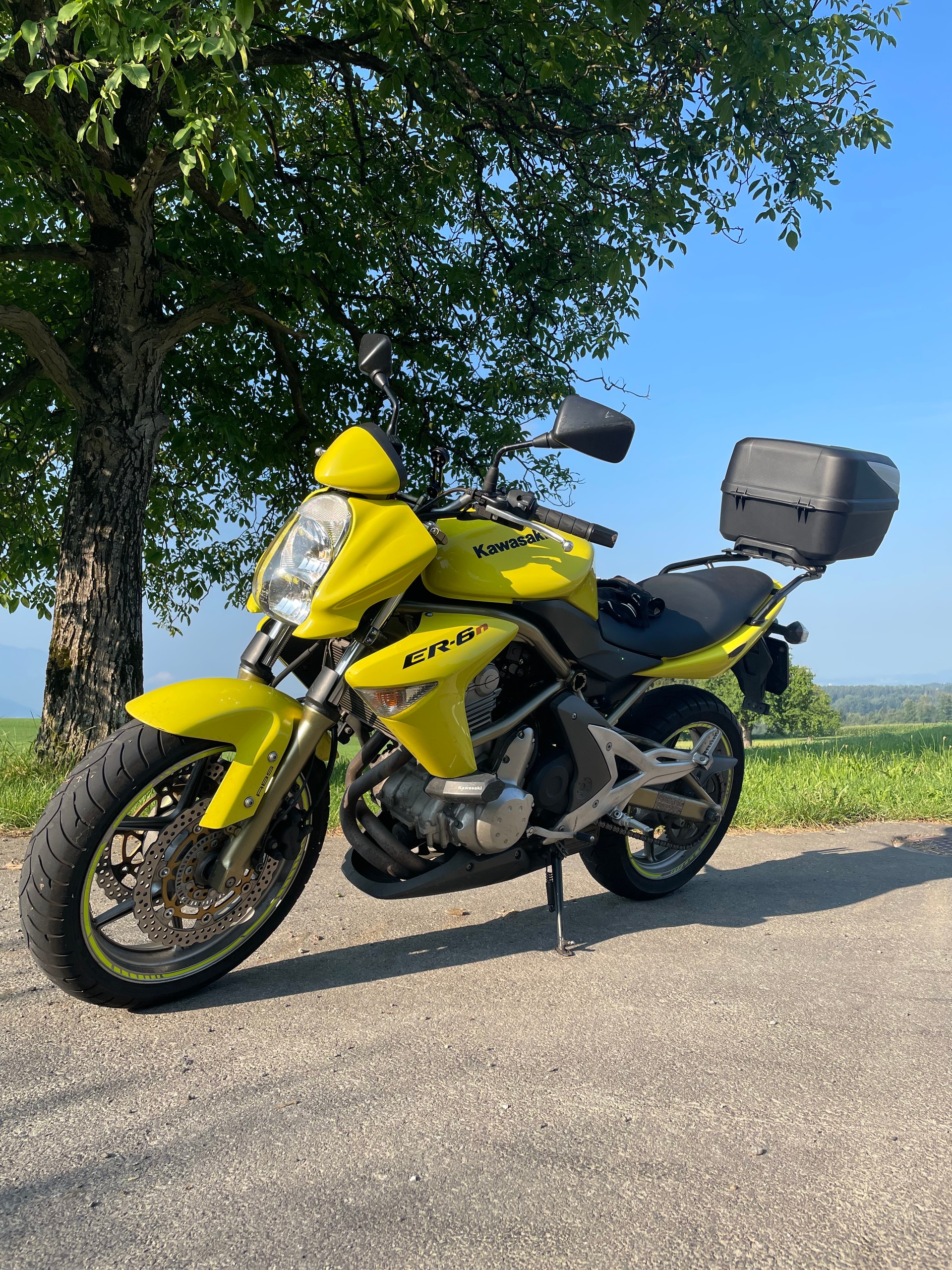 KAWASAKI ER-6 n ABS-image-3