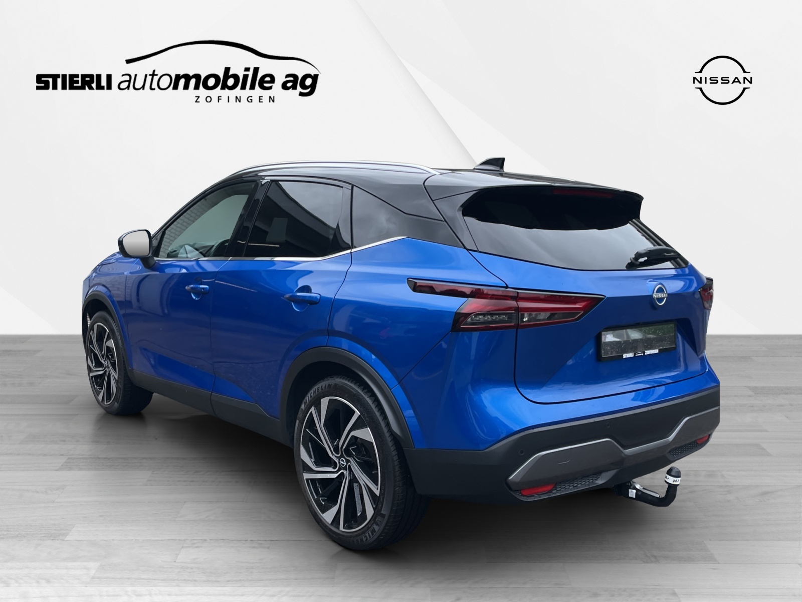 NISSAN Qashqai 1.3 DIG-T Tekna+ 4x4-image-6