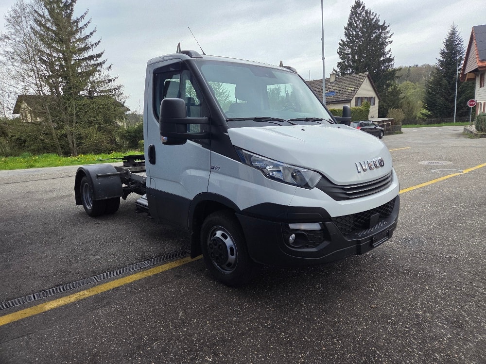 IVECO 50 C 21/35 A8-image-3