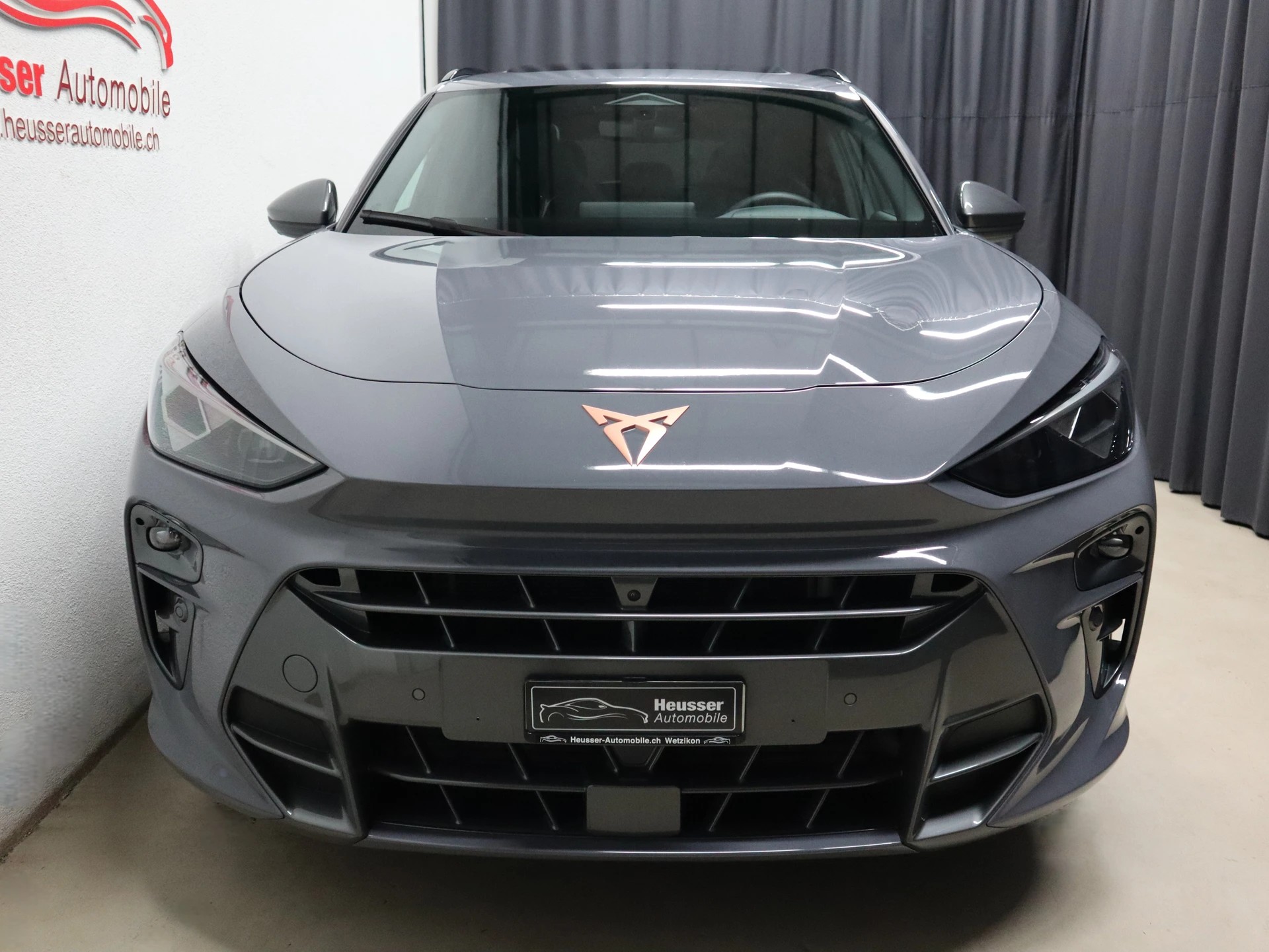 CUPRA Terramar 2.0 TSI DSG 4Drive VZ - Panorama - Navi - Head-Up - Keyless - 360° Kamera - AHK - 265 PS-image-6