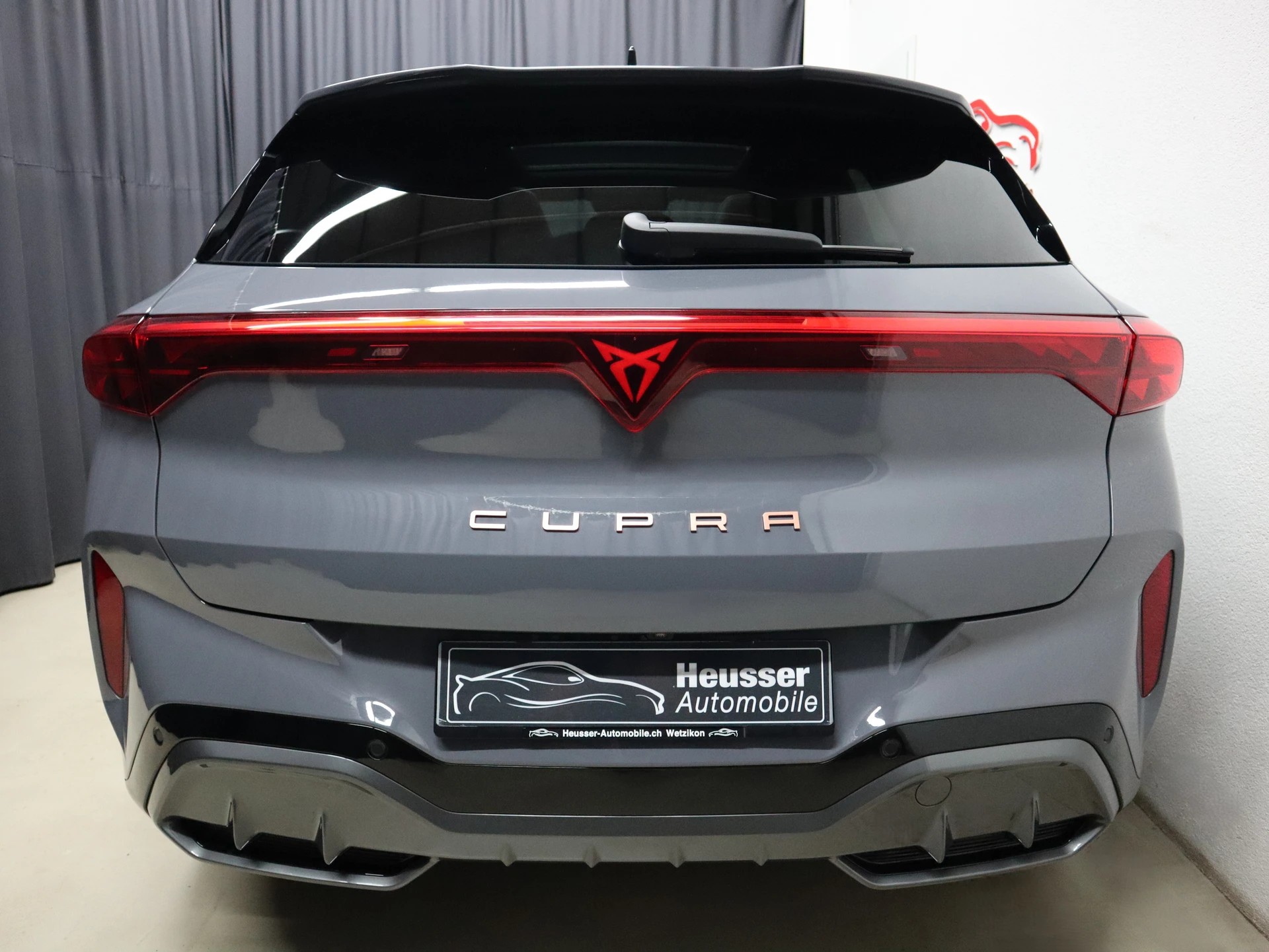 CUPRA Terramar 2.0 TSI DSG 4Drive VZ - Panorama - Navi - Head-Up - Keyless - 360° Kamera - AHK - 265 PS-image-5