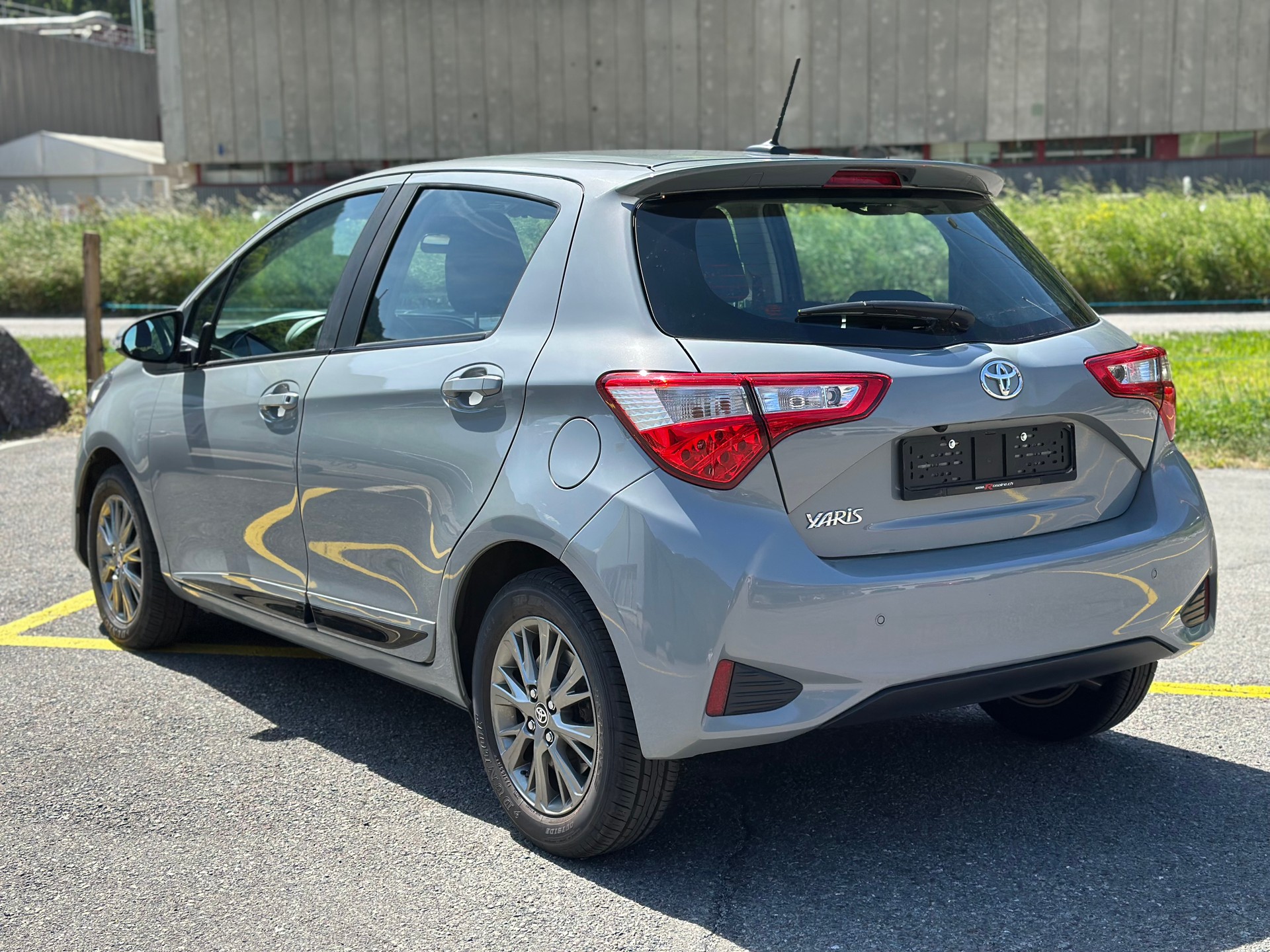 TOYOTA Yaris 1.5 Trend-image-7