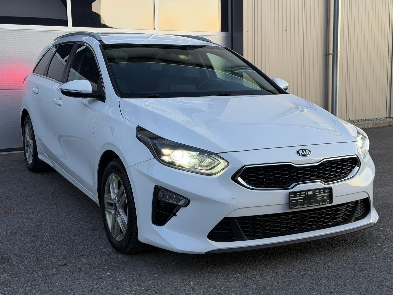 KIA Ceed Sportswagon 1.4 T-GDi Power 25 DCT-image-1