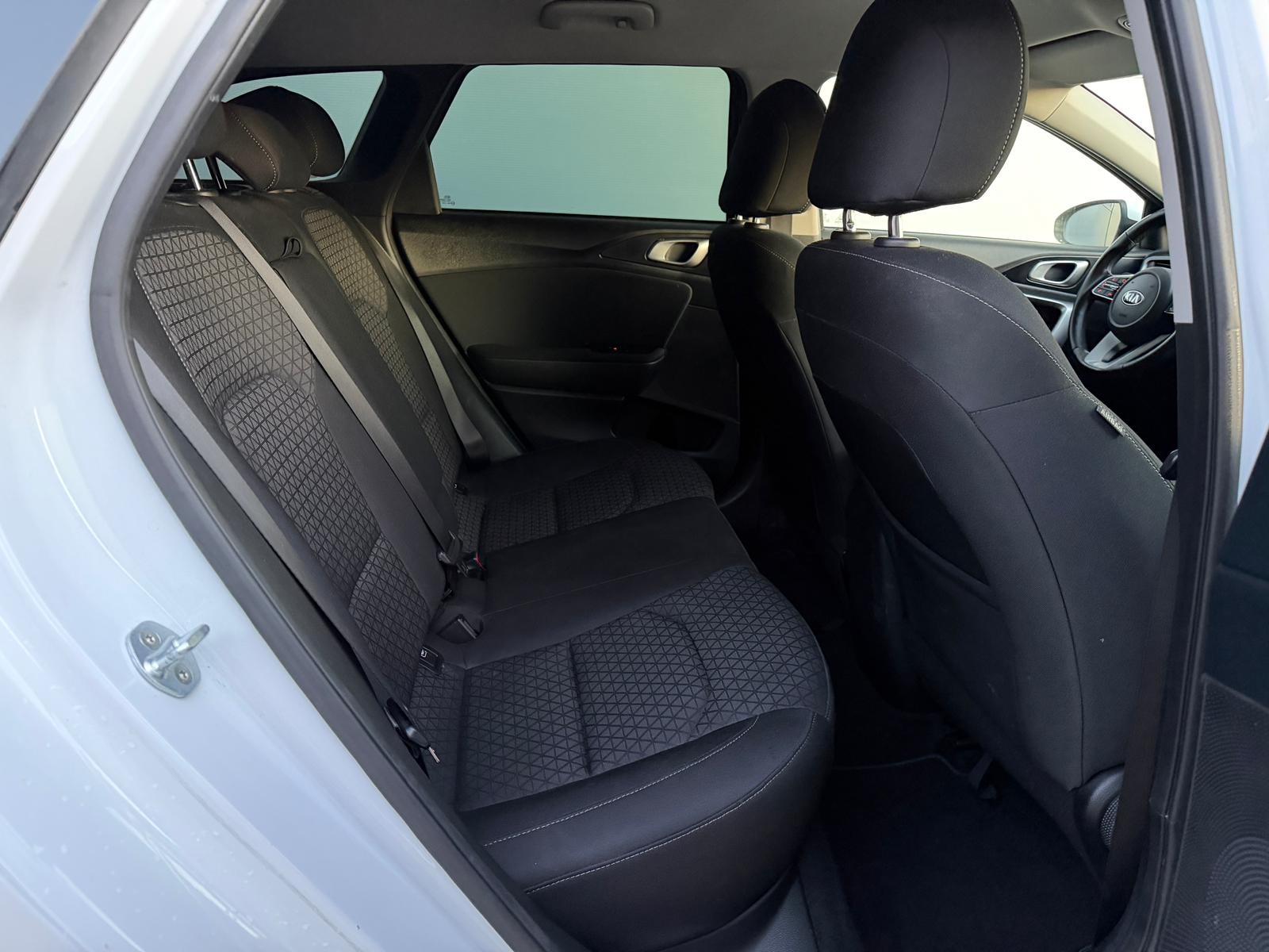 KIA Ceed Sportswagon 1.4 T-GDi Power 25 DCT-image-11