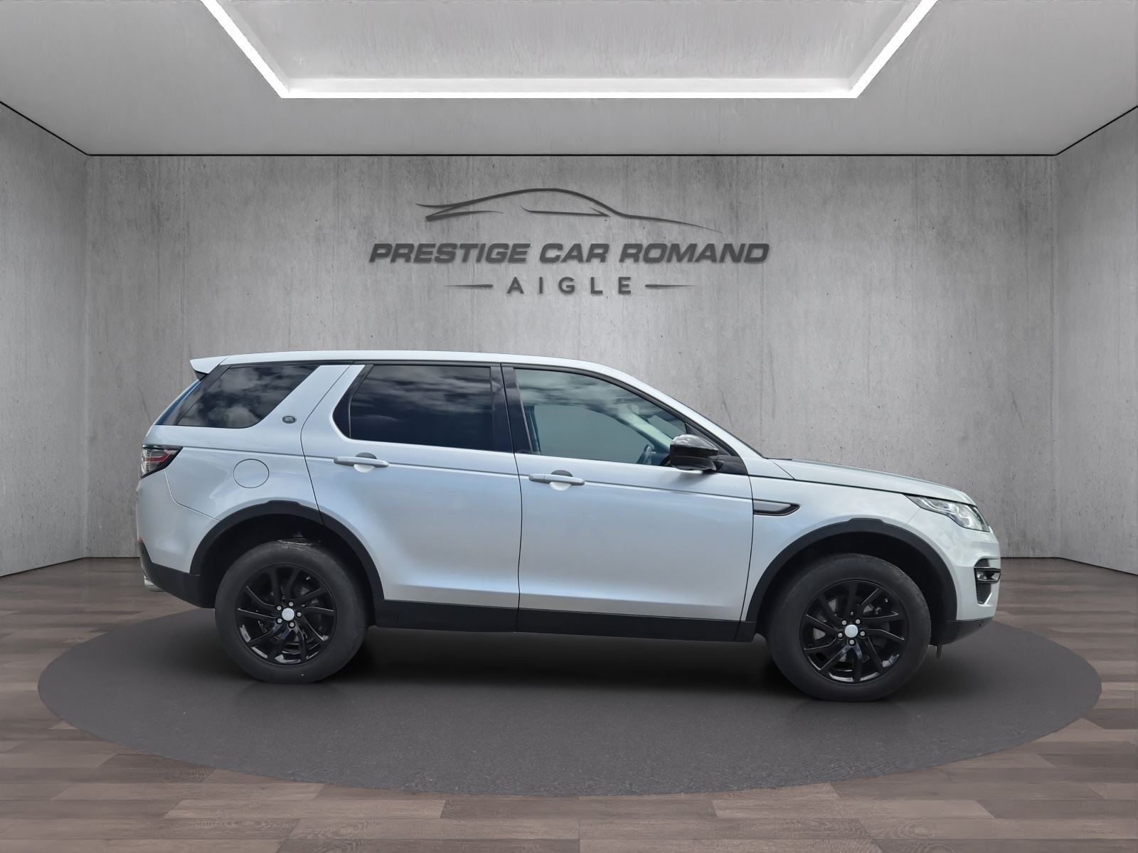 LAND ROVER Discovery Sport 2.0 Si4 Pure AT9-image-4