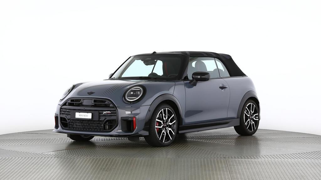 MINI John Cooper Works Cabrio-image-12