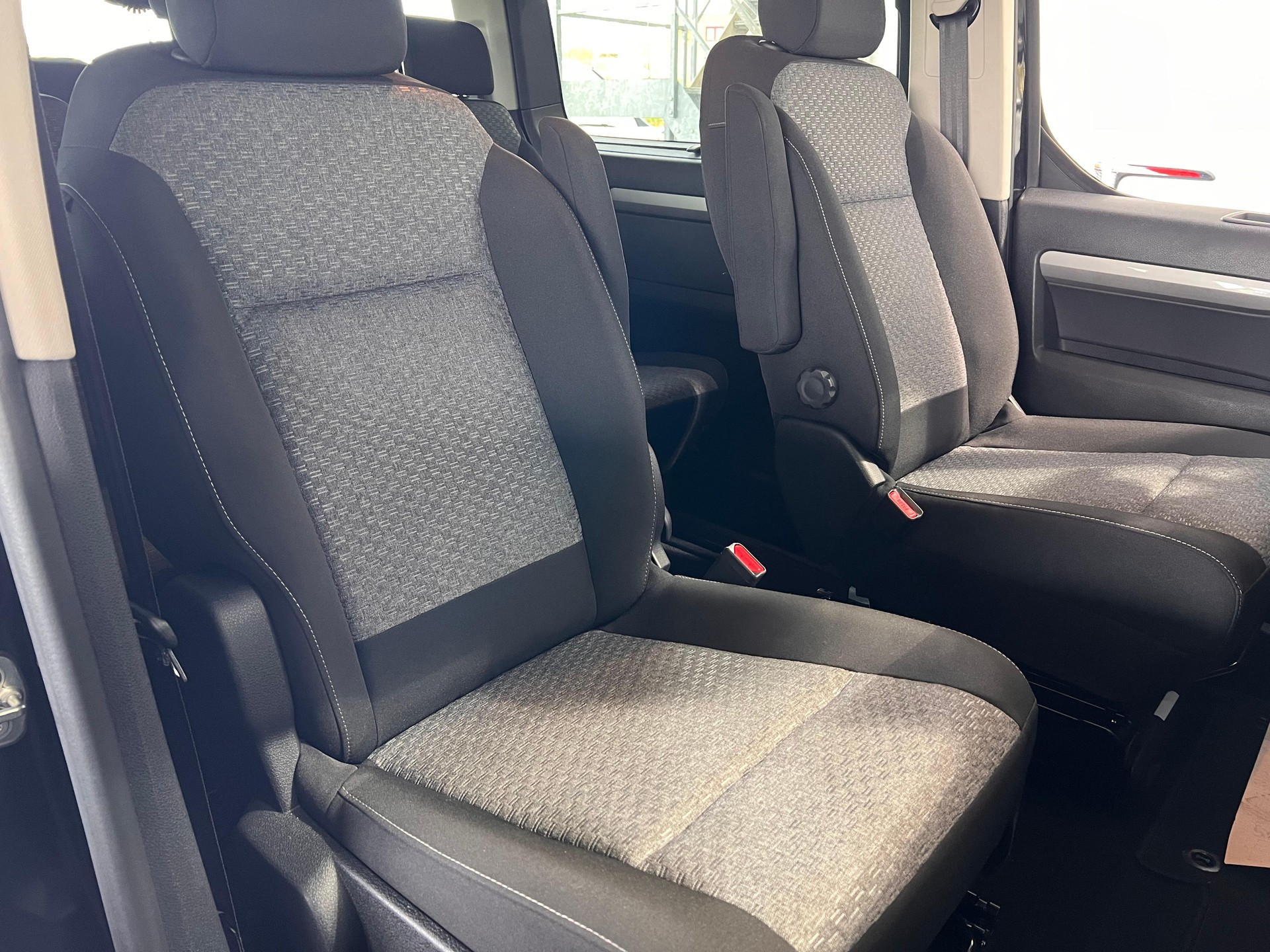 TOYOTA PROACE Verso L1 2.0 D Trend-image-14