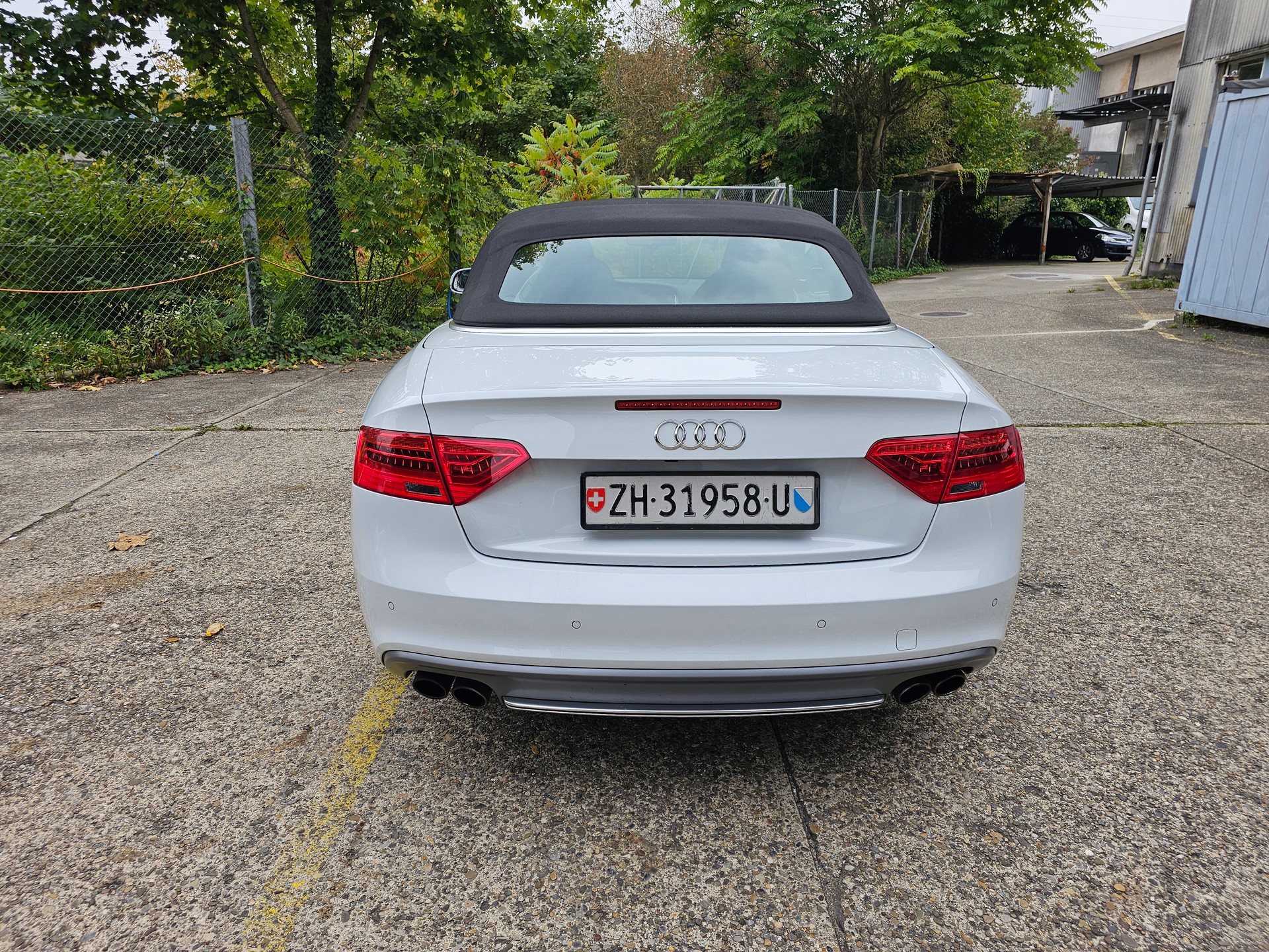 AUDI S5 Cabrio 3.0 TFSI quattro S-tronic-image-3