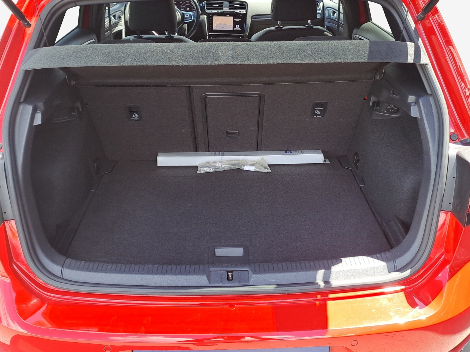 VW Golf 2.0 TSI GTI Performance DSG-image-12
