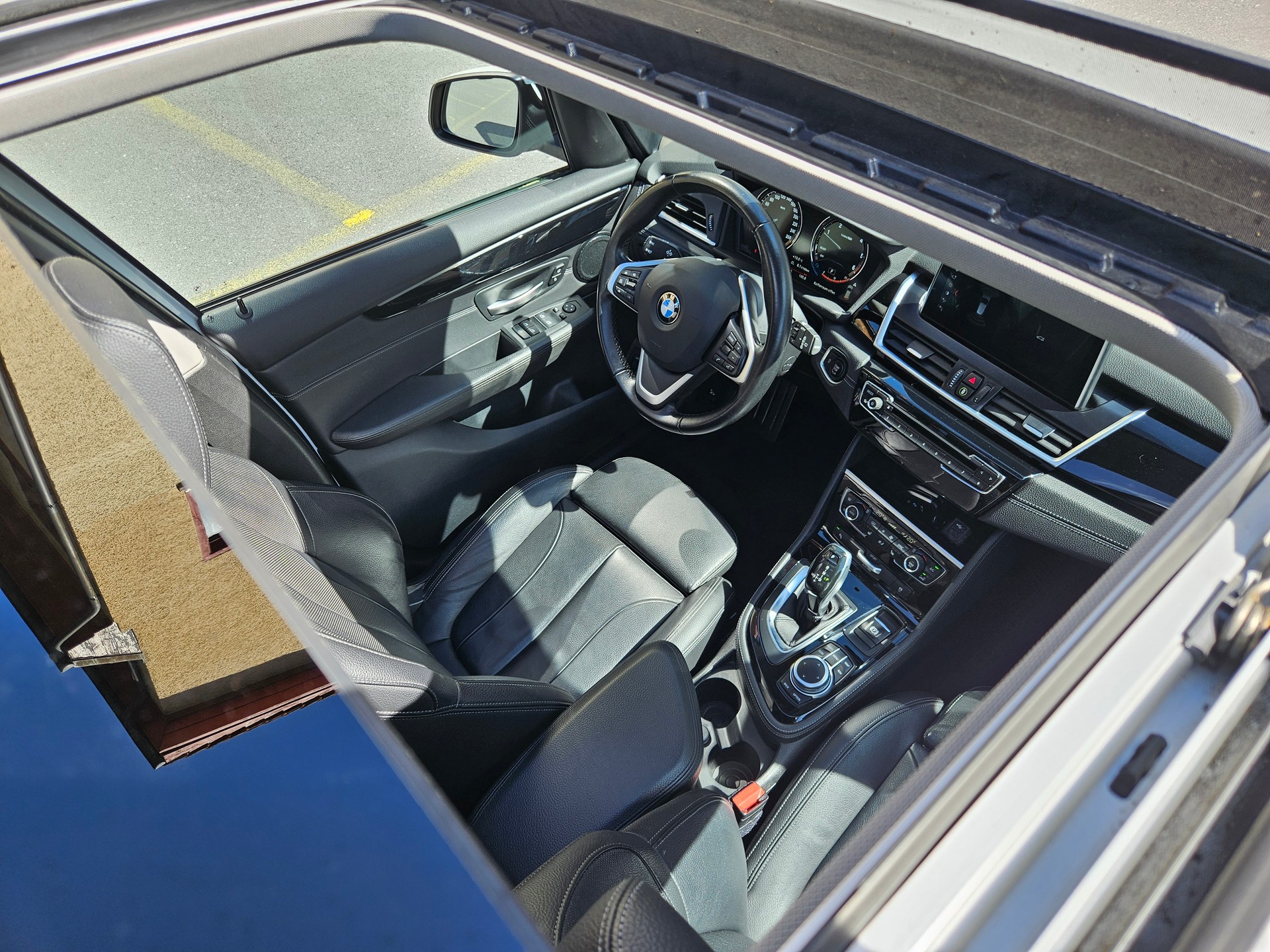 BMW 218d xDrive Active Tourer-image-20