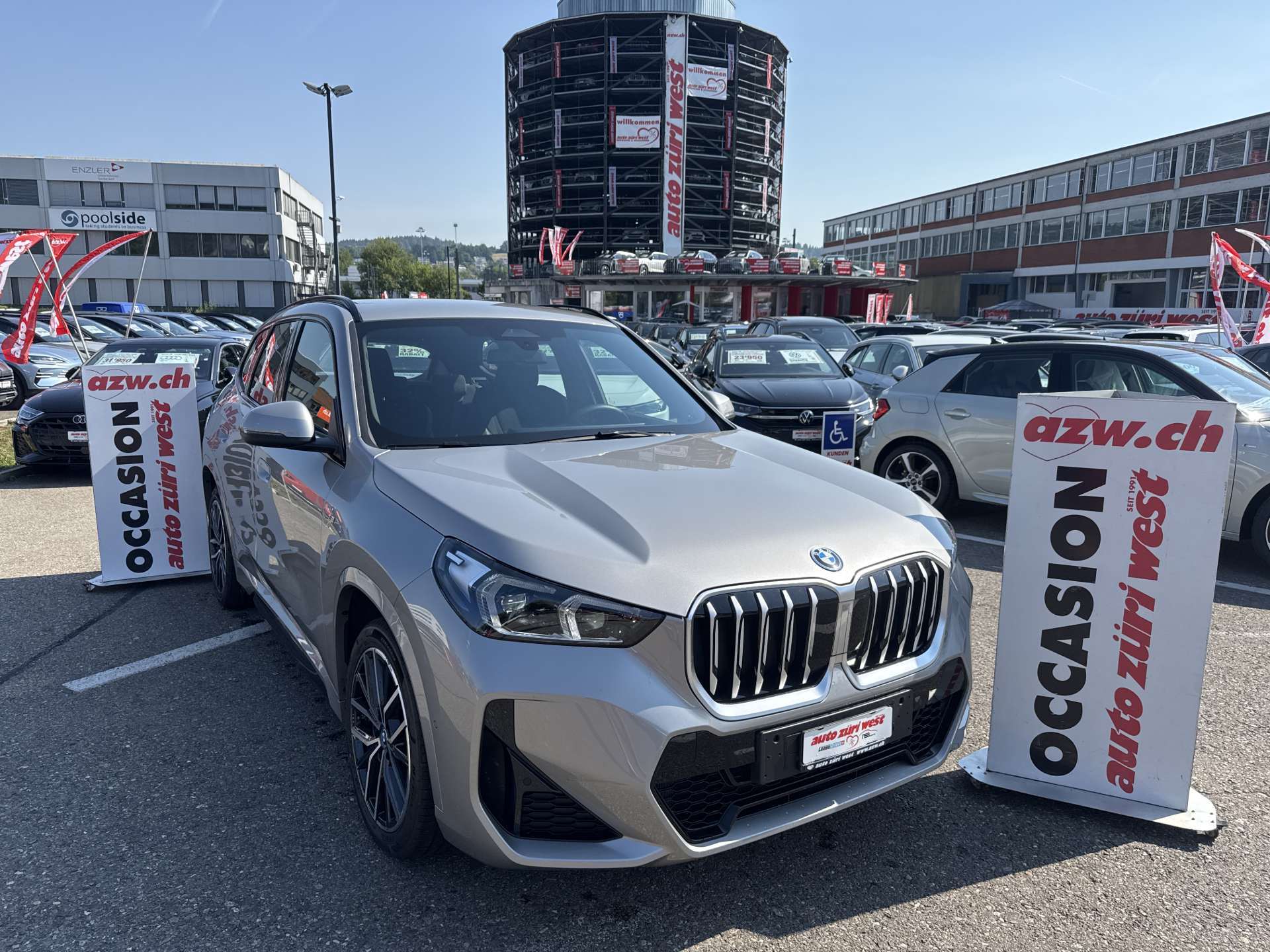 BMW X1 xDrive 25e M Sport 245PS Automat-image-0