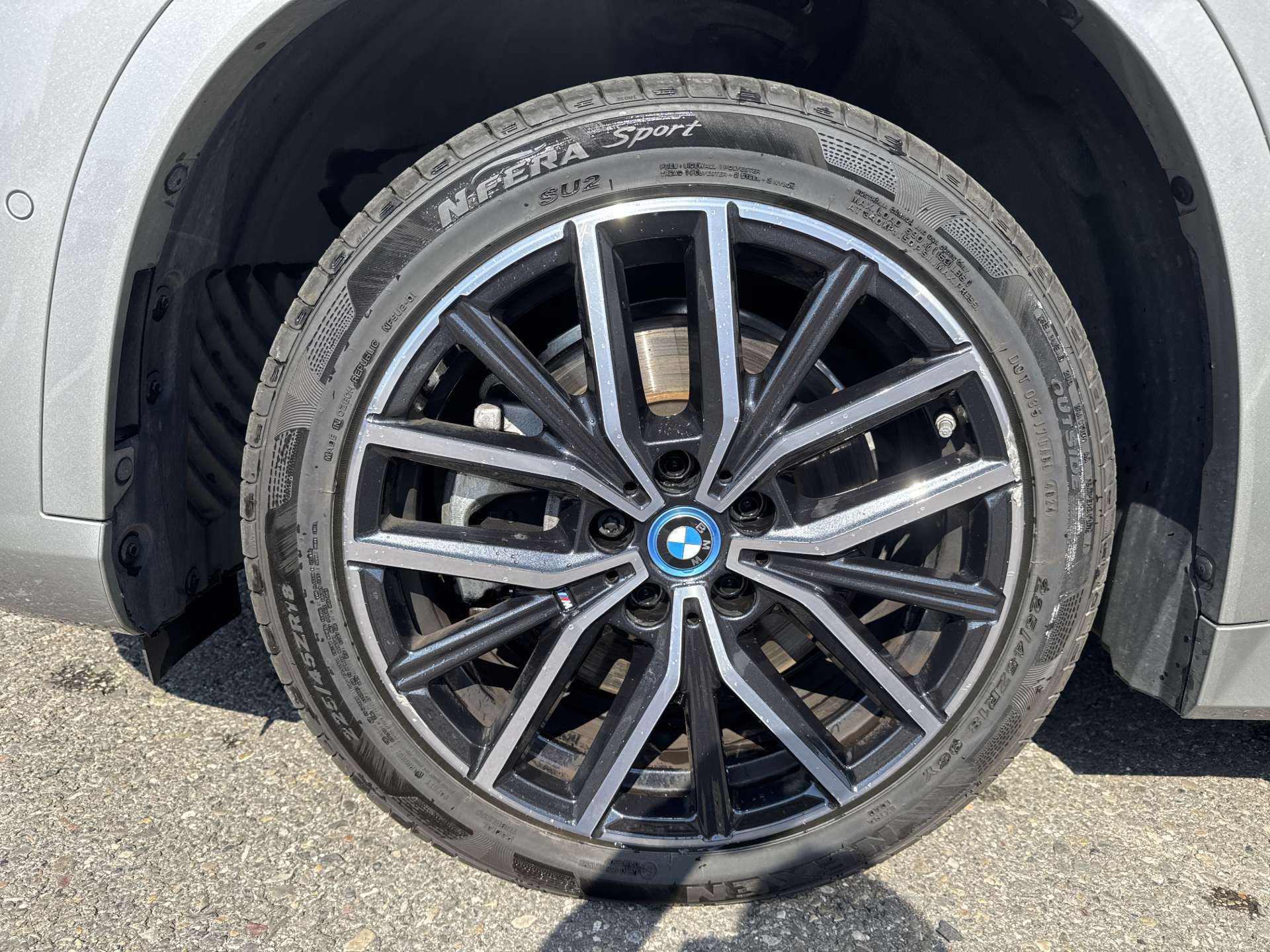 BMW X1 xDrive 25e M Sport 245PS Automat-image-8
