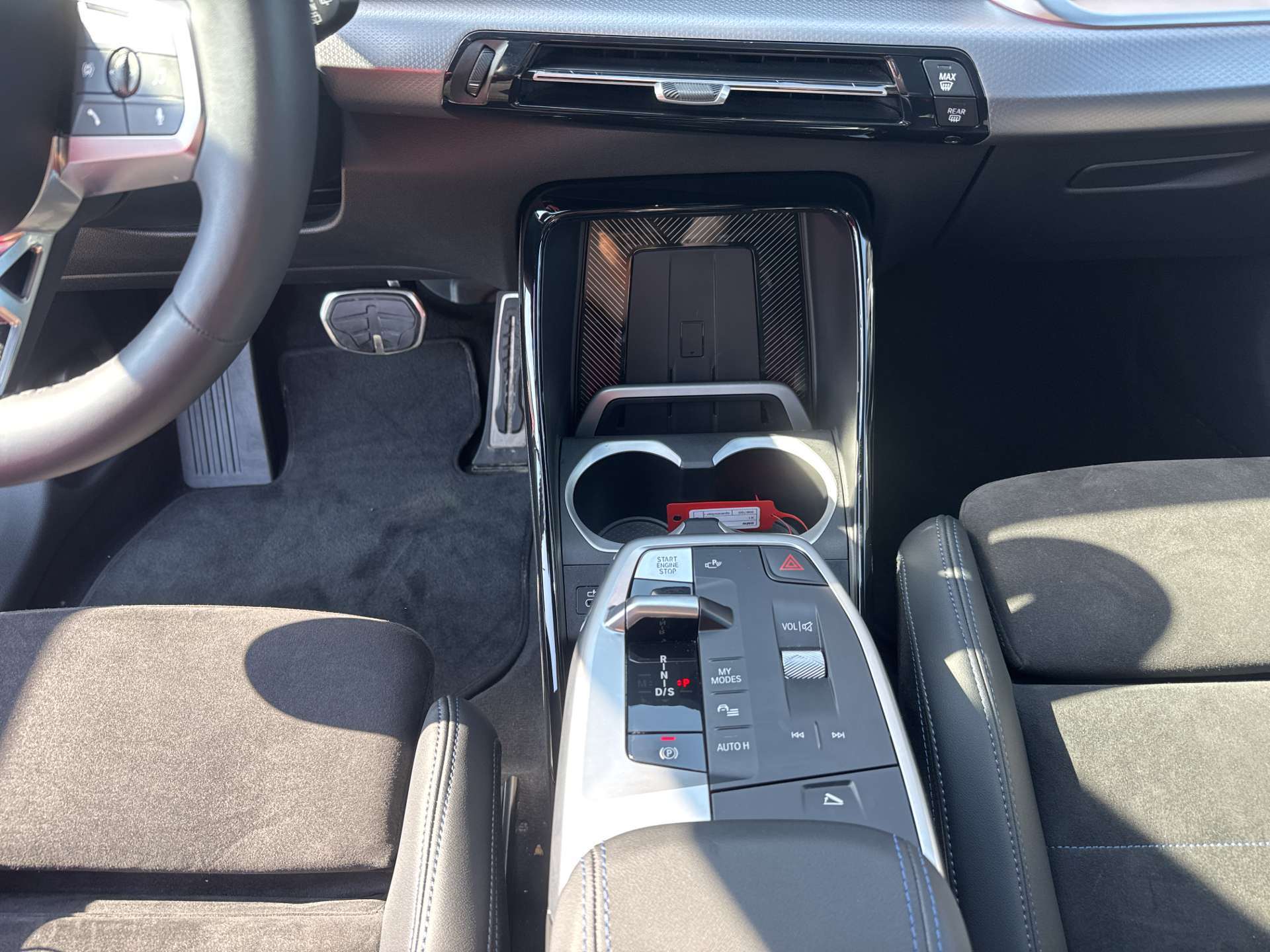 BMW X1 xDrive 25e M Sport 245PS Automat-image-11