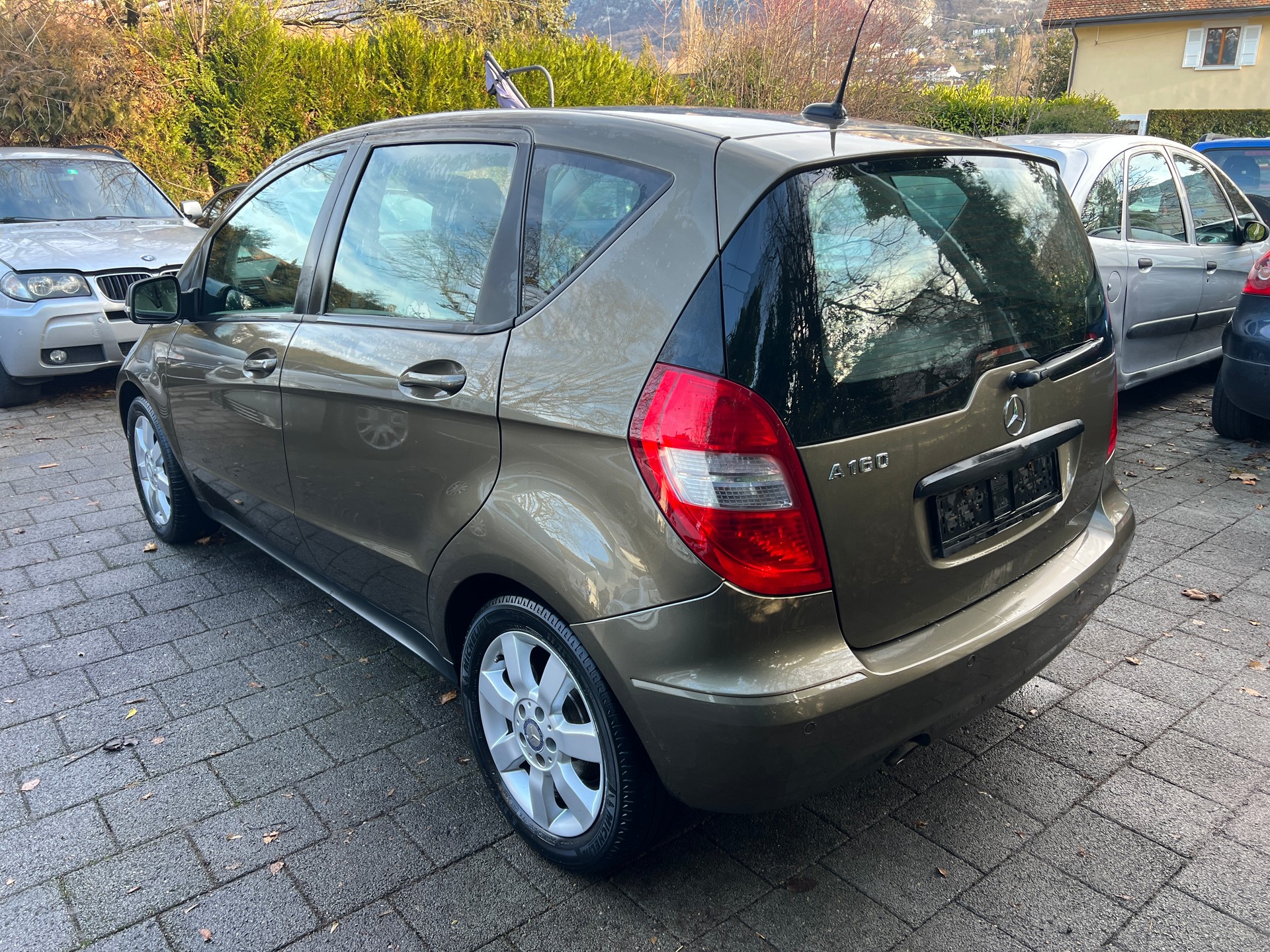 MERCEDES-BENZ A 160 (150) Avantgarde Autotronic-image-4