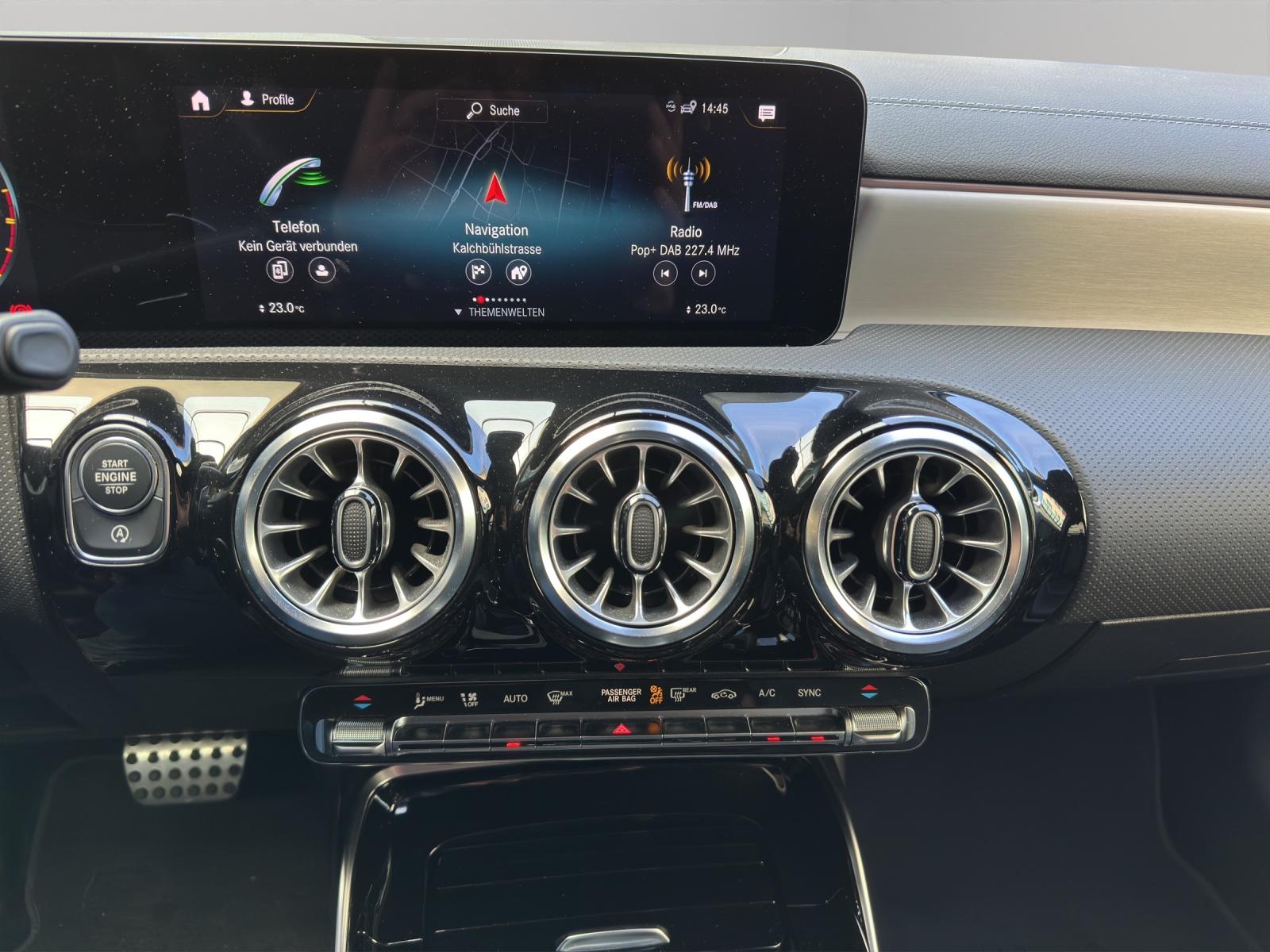 MERCEDES-BENZ A 35 AMG 4matic-image-8