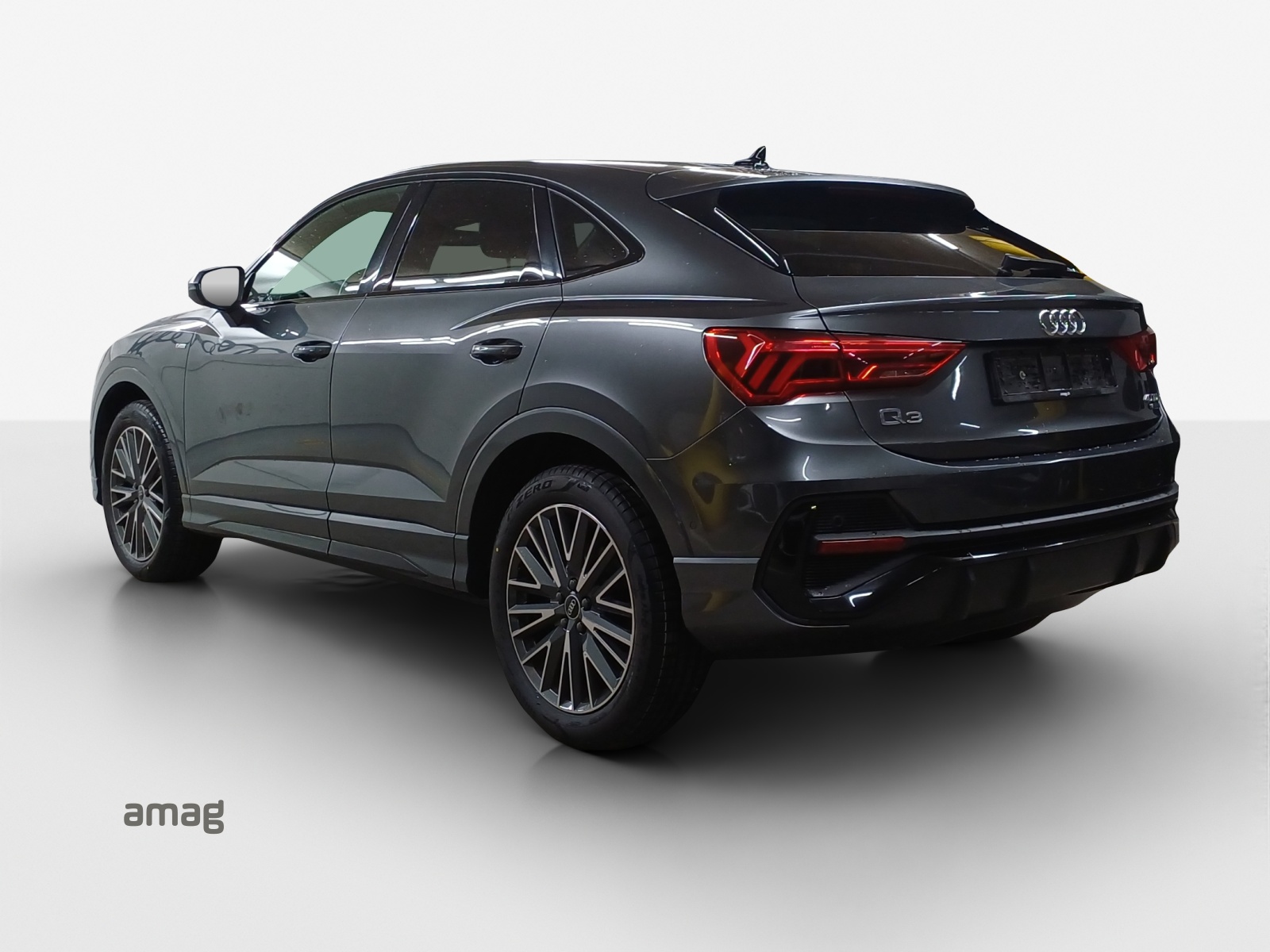 AUDI Q3 Sportback 40 TDI S line quattro S-tronic-showroom-element-2