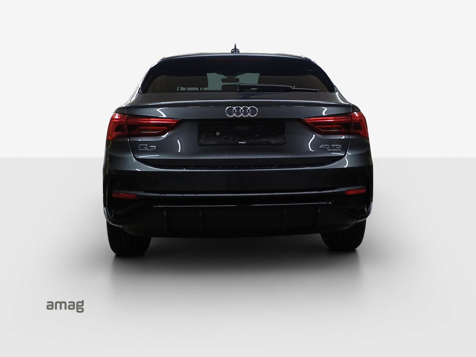 AUDI Q3 Sportback 40 TDI S line quattro S-tronic-showroom-element-3