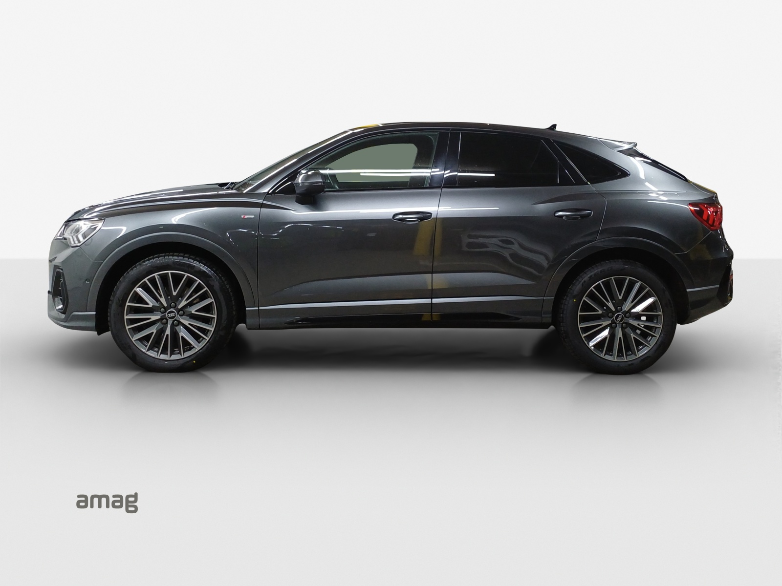 AUDI Q3 Sportback 40 TDI S line quattro S-tronic-showroom-element-1