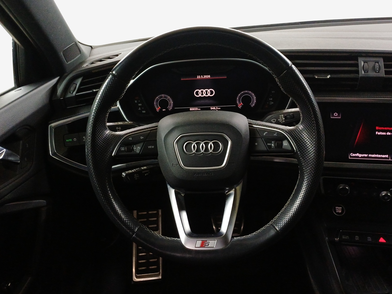 AUDI Q3 Sportback 40 TDI S line quattro S-tronic-image-9