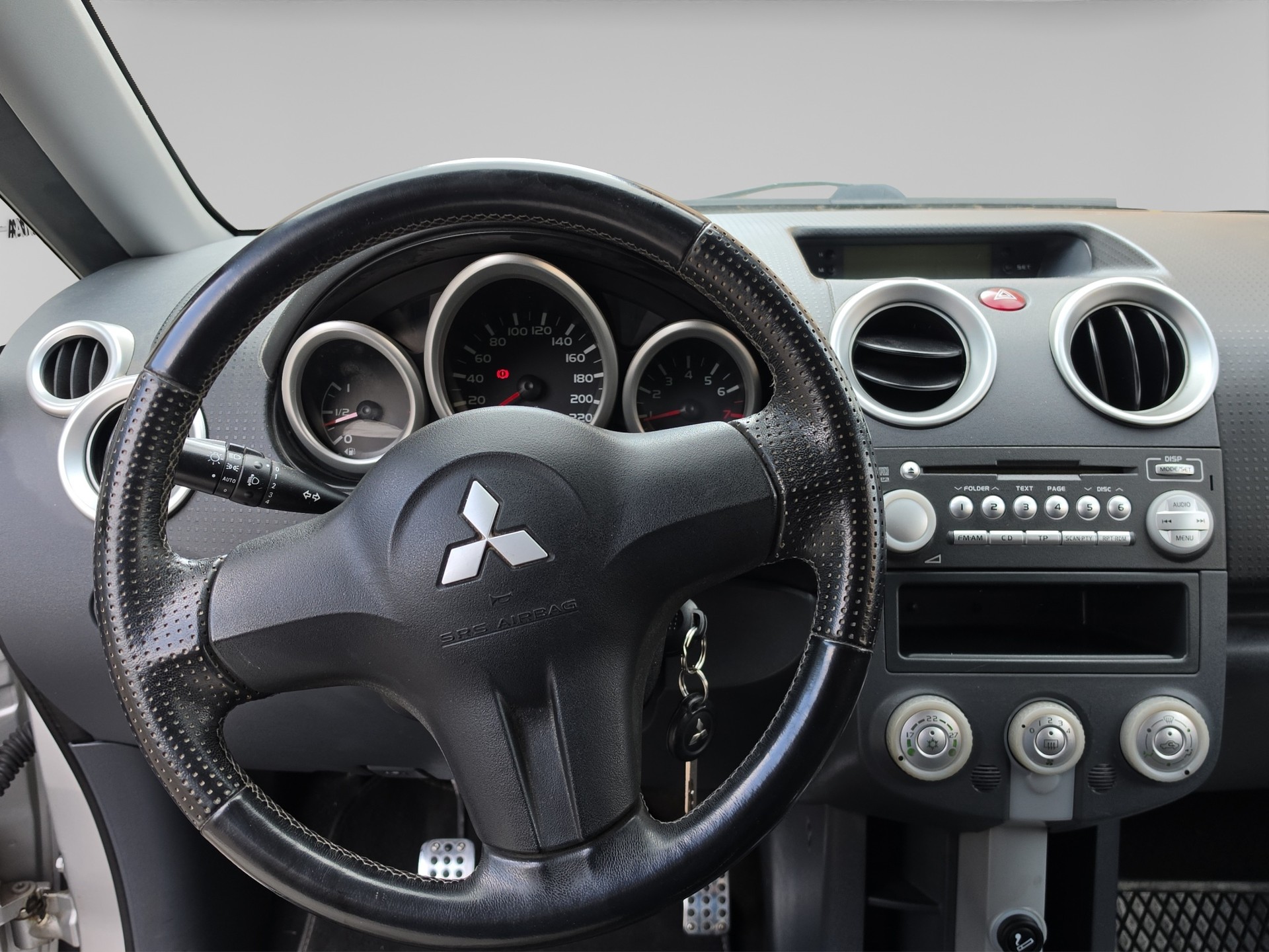 MITSUBISHI Colt 1.3 16V Coolpix-image-9