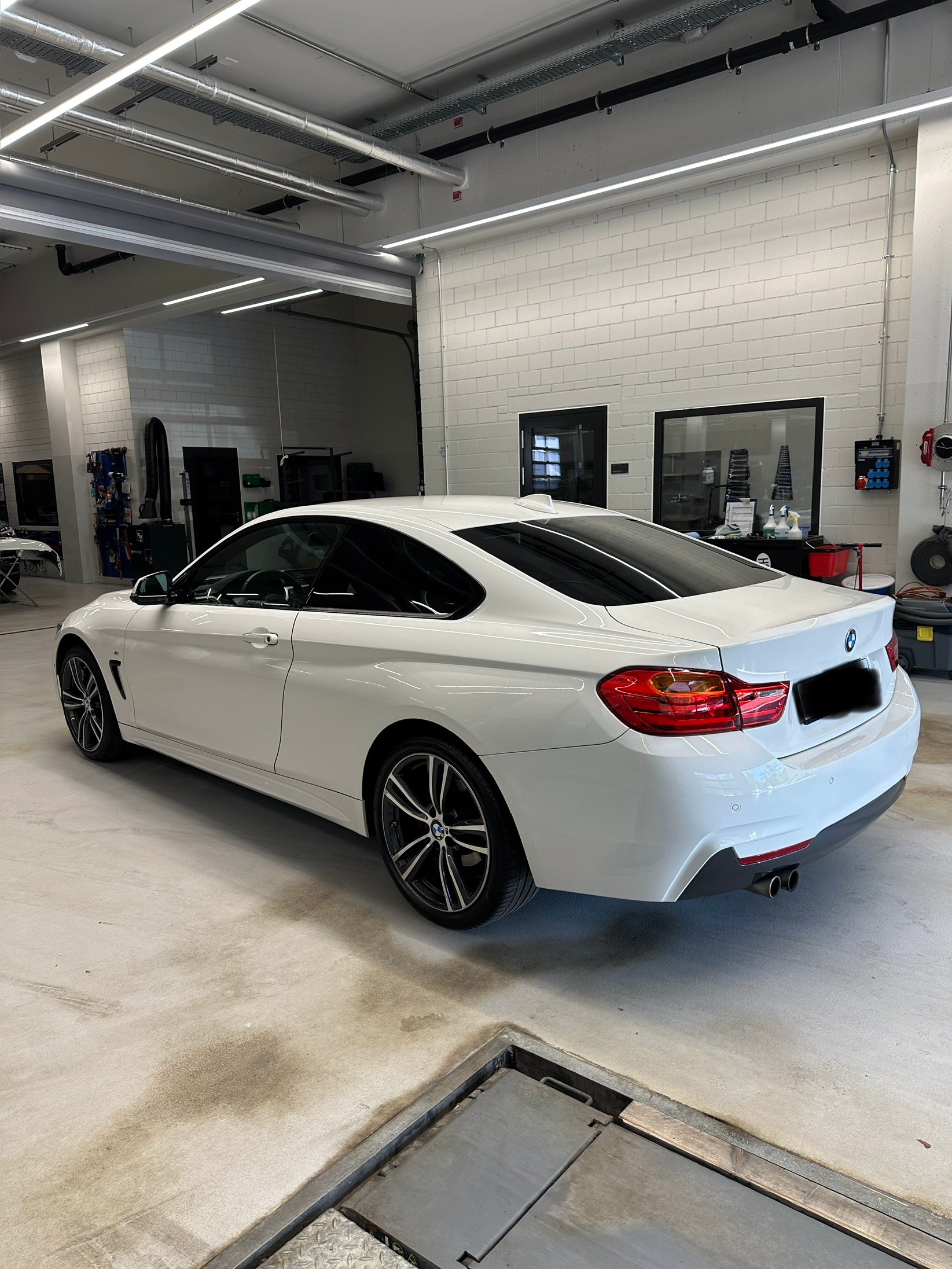 BMW 428i xDrive M-Sport Paket Plus Steptronic-image-4