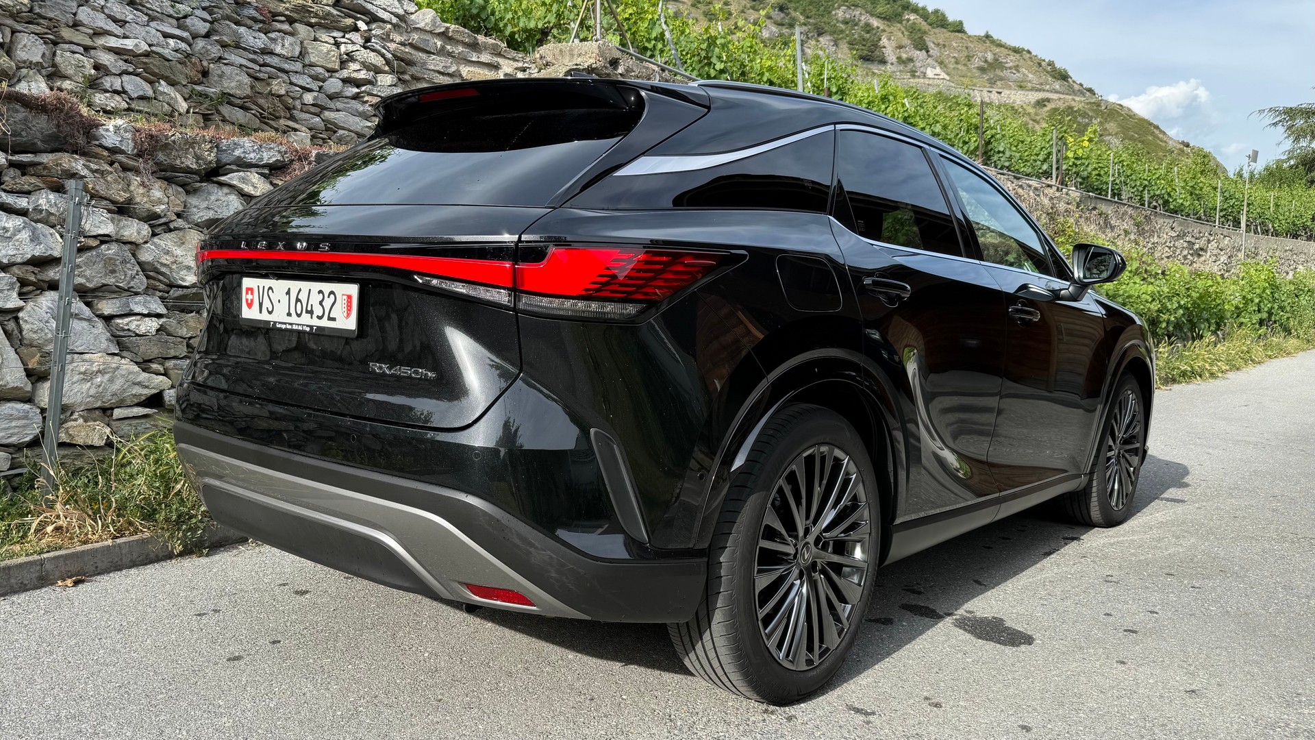 LEXUS 450h+ Excellence-image-3
