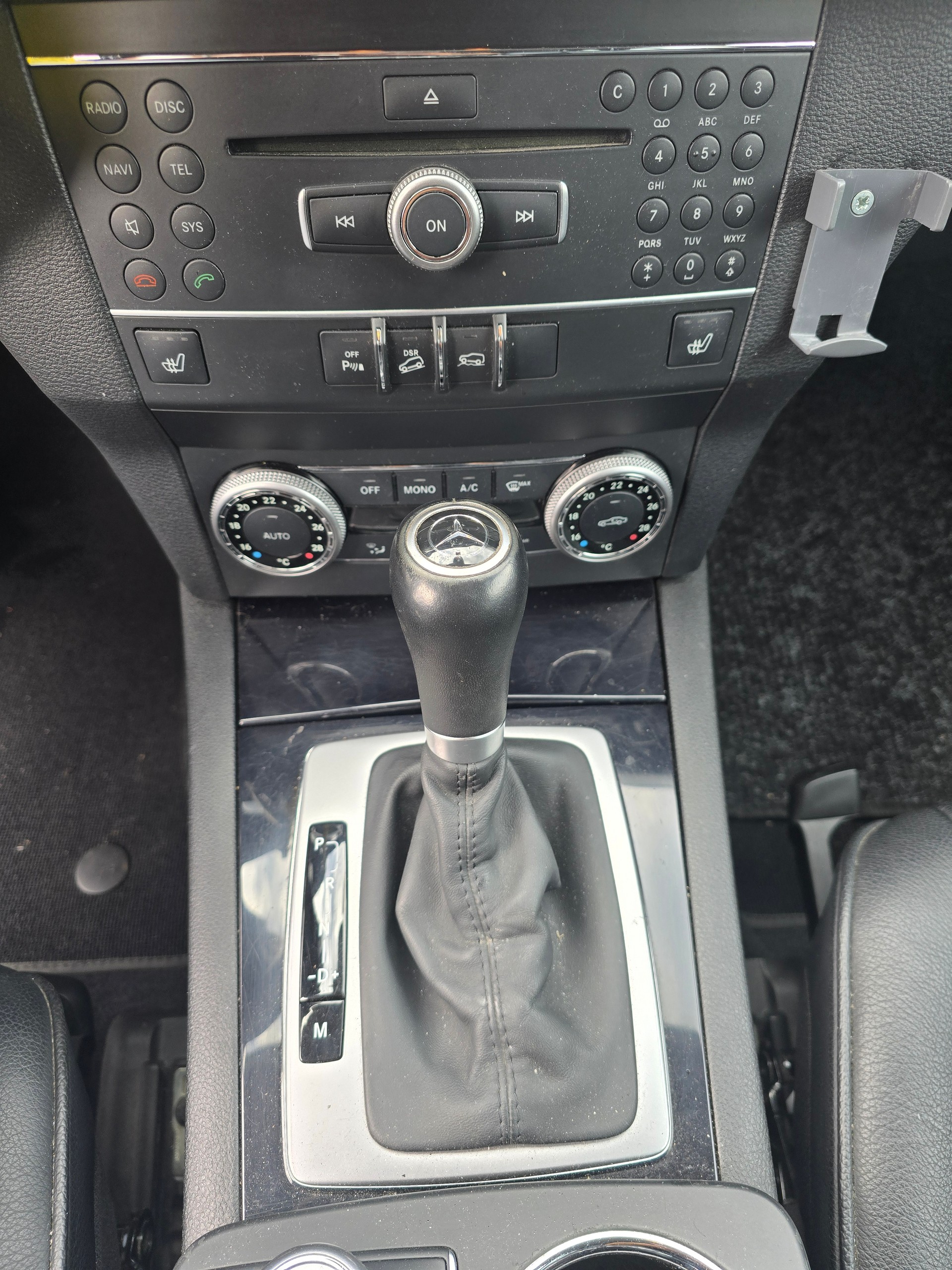 MERCEDES-BENZ GLK 250 CDI BlueEfficiency 4Matic 7G-Tronic-image-19