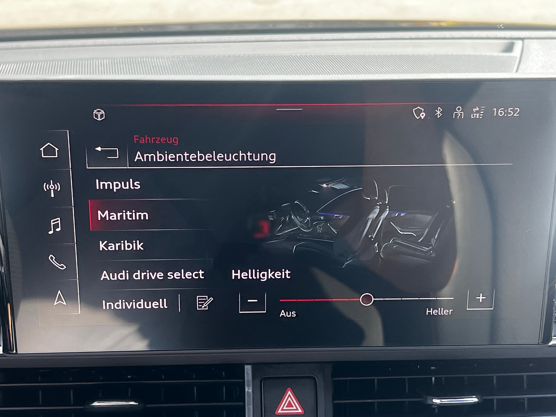 AUDI A4 Avant 40 TDI S line Attraction quattro S-tronic-image-23