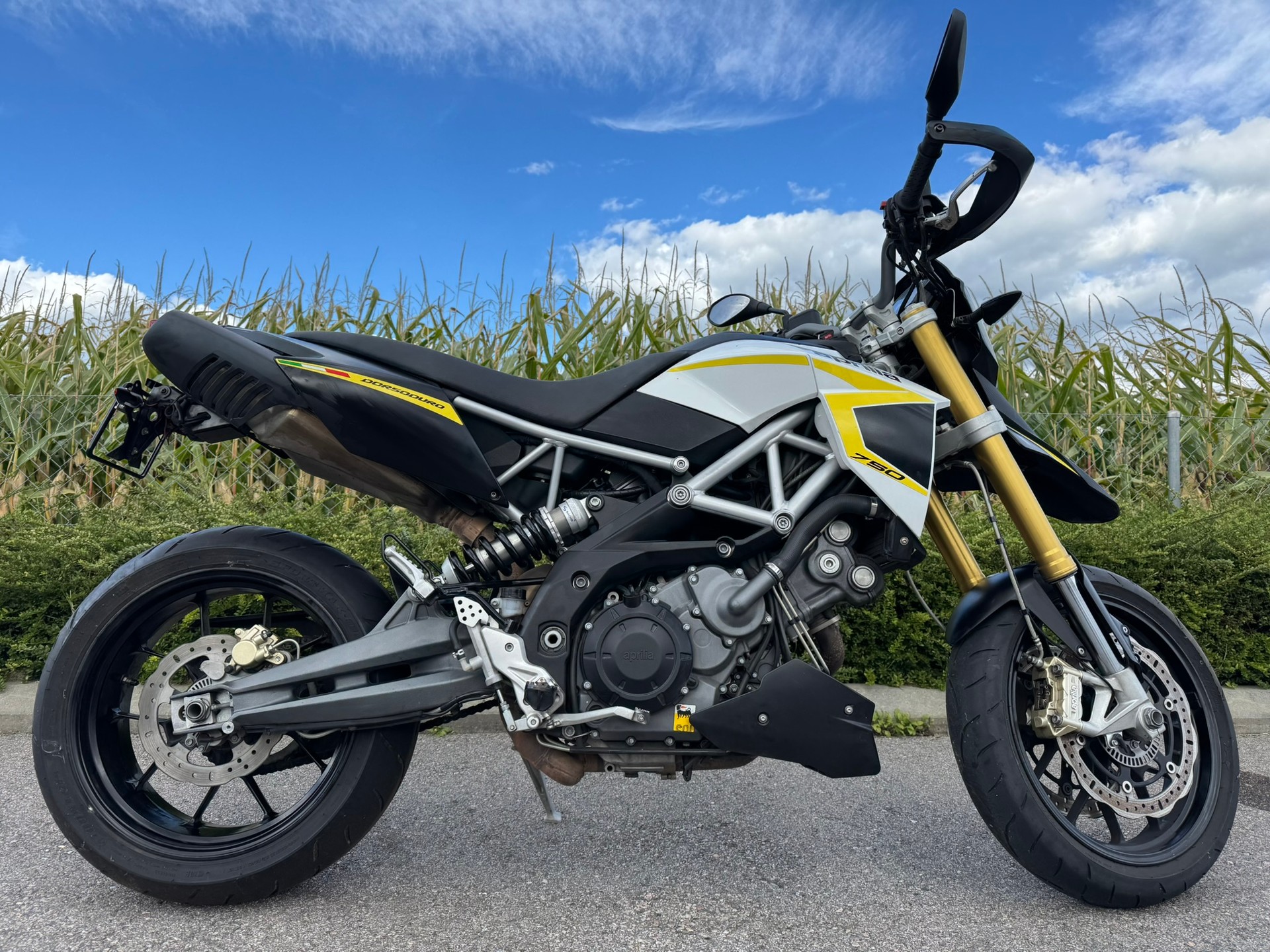 APRILIA Dorsoduro SMV 750-image-4
