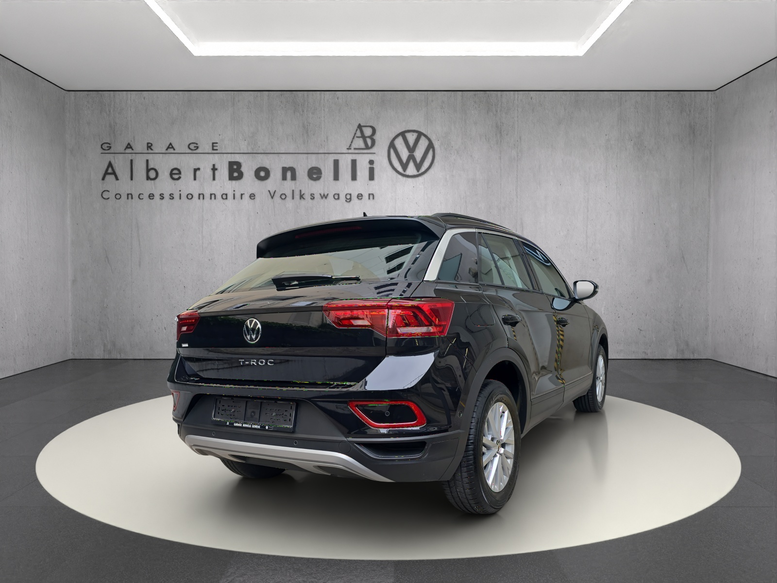 VW T-Roc 1.5 TSI EVO Life DSG-showroom-element-2